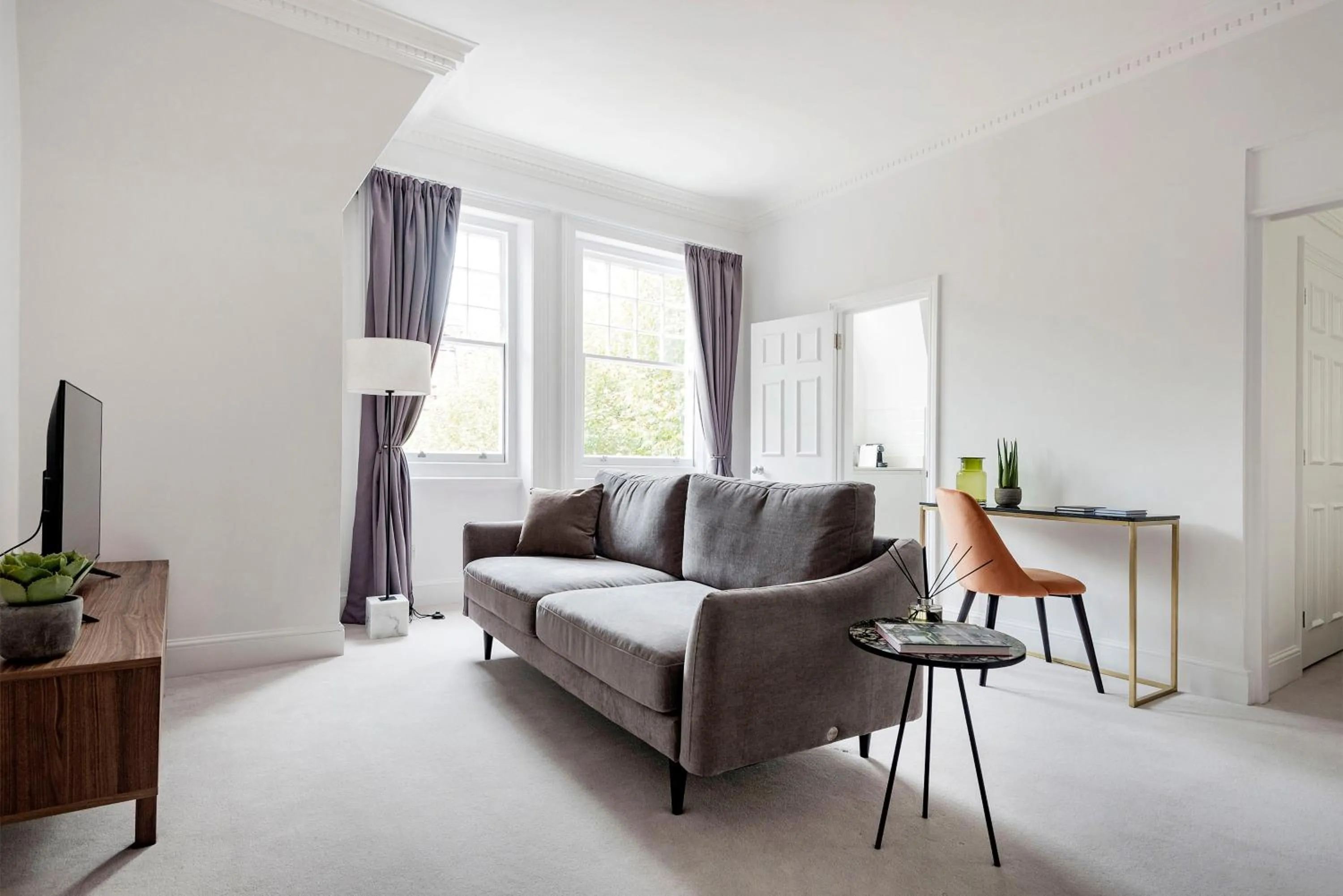 Living room in 3 Sloane Gardens