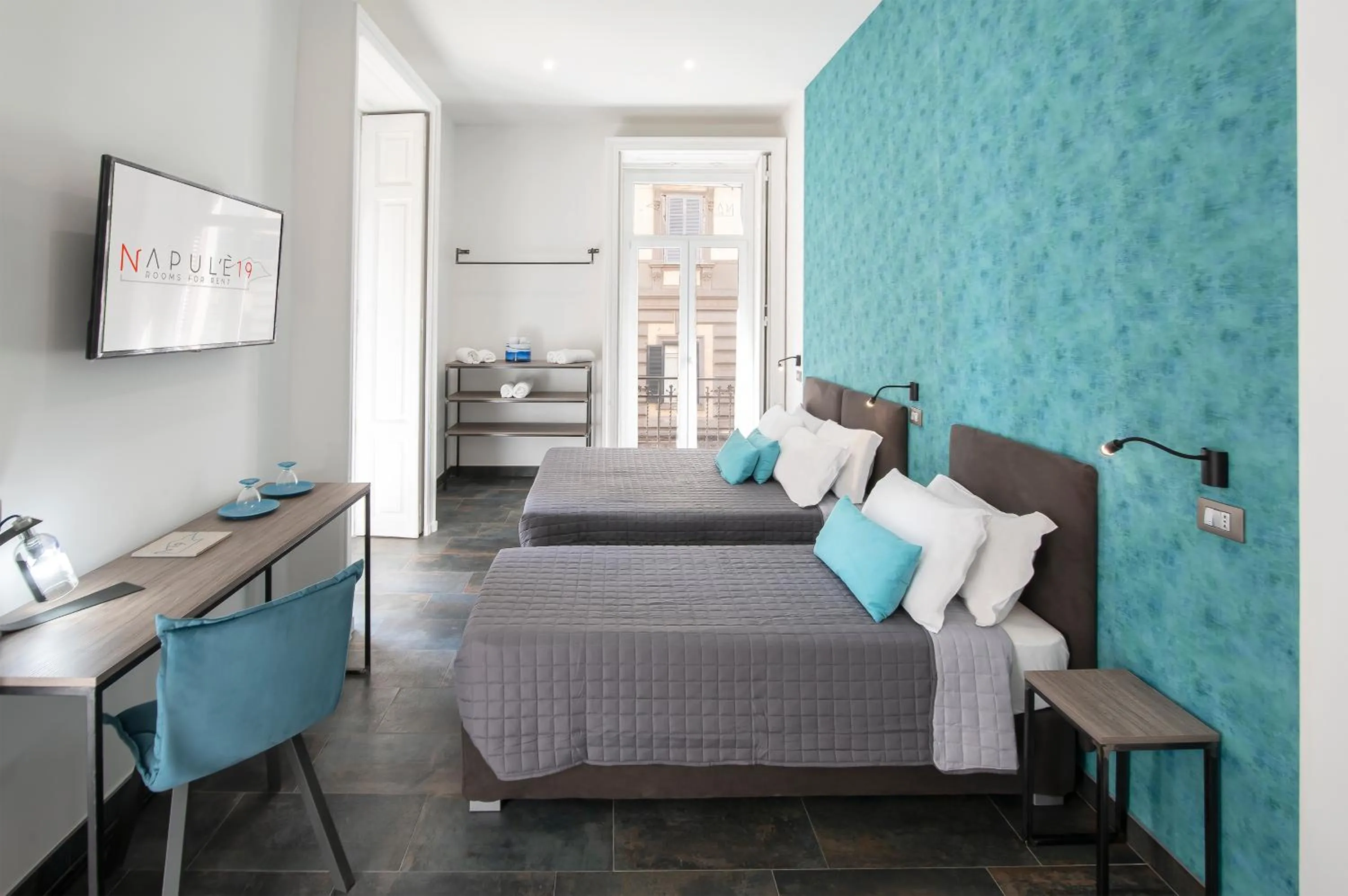 Bedroom, Bed in Napul'è 19