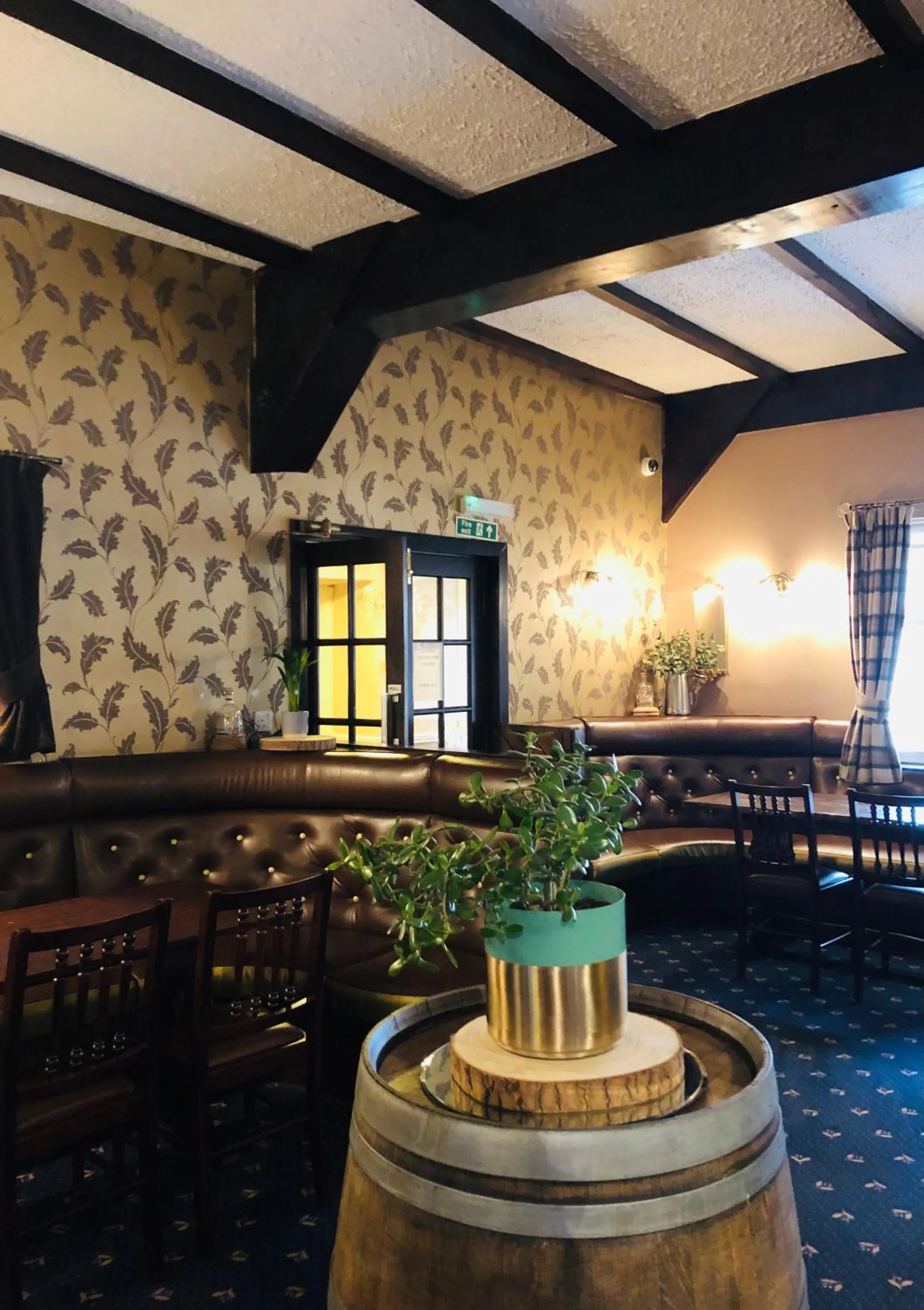 Restaurant/places to eat in The Aberdeen Arms Hotel