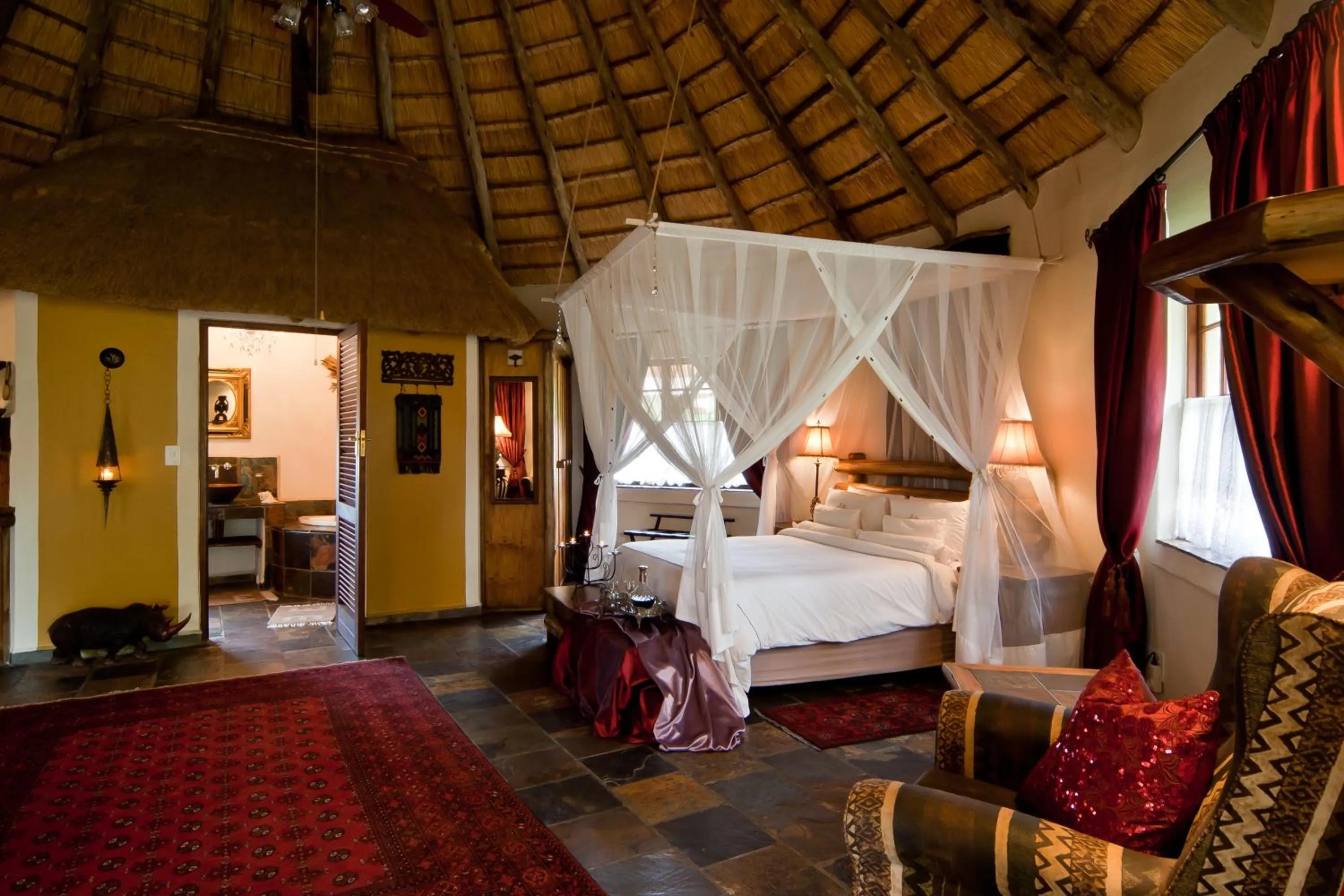 Bathroom, Bed in Aquanzi Lodge
