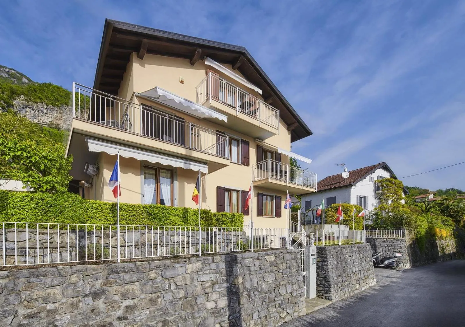 B&B-FORESTERIA Casa Della Musica Lake Como