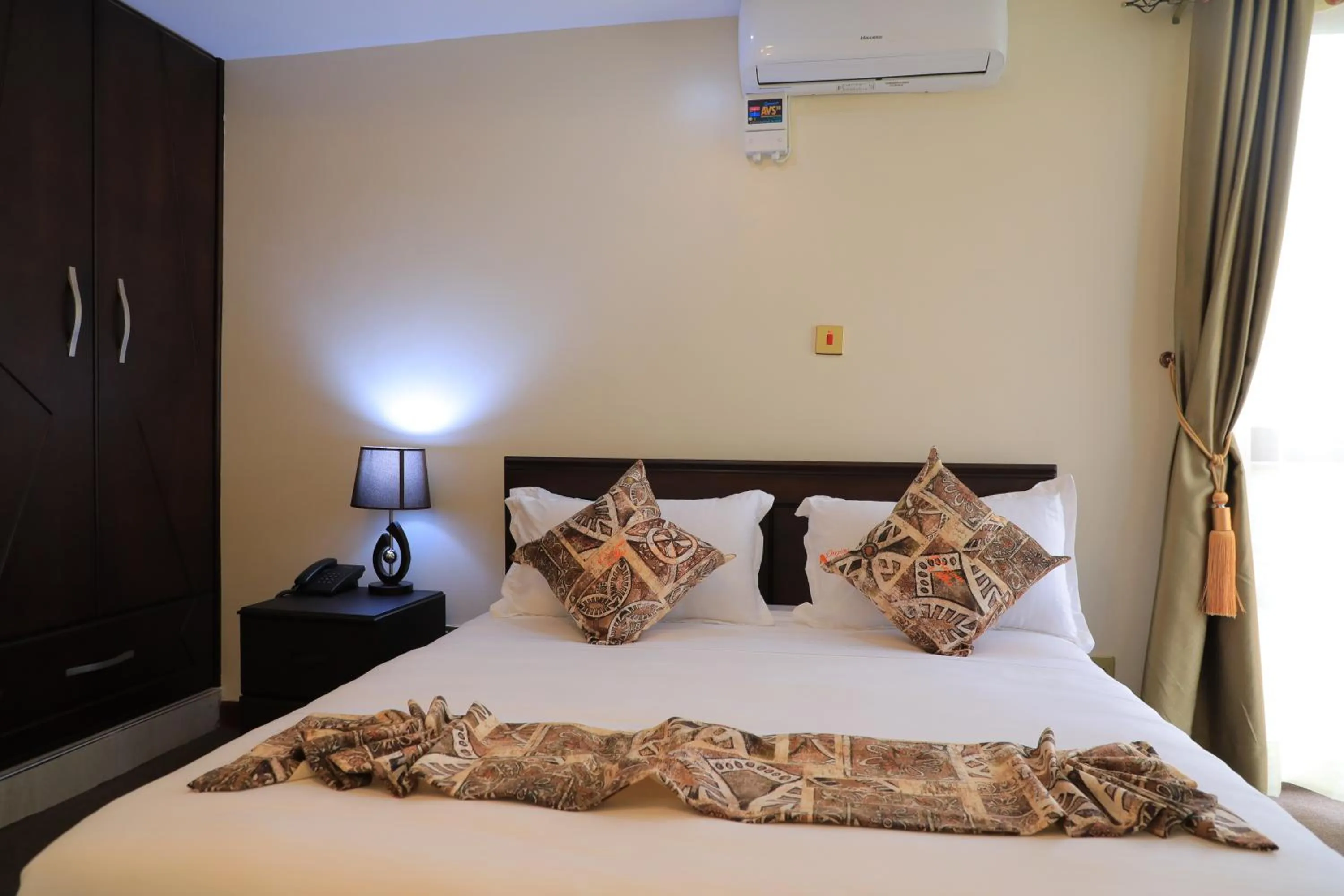 Bed in Precious Villas Lubowa