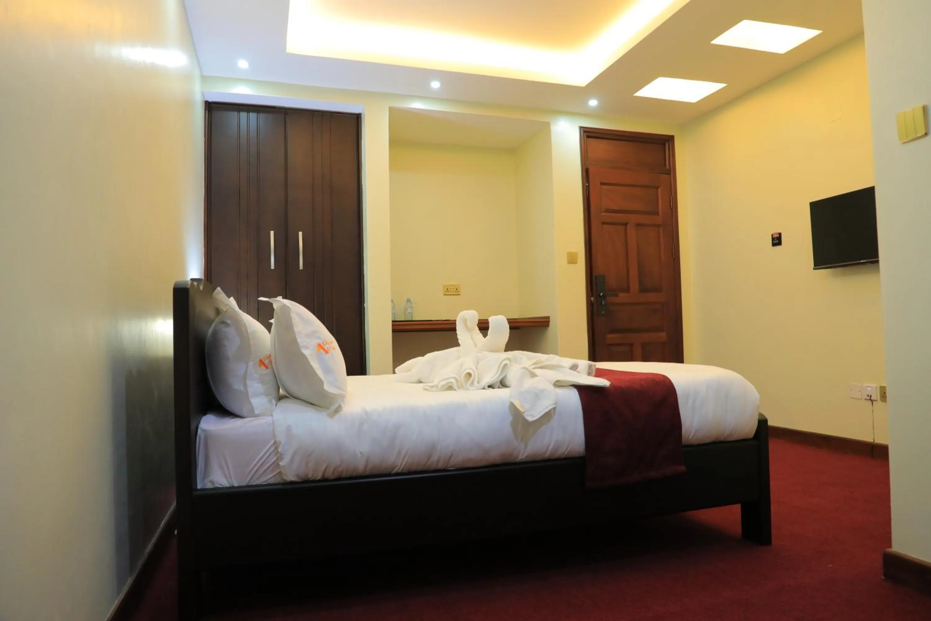 Bed in Precious Villas Lubowa