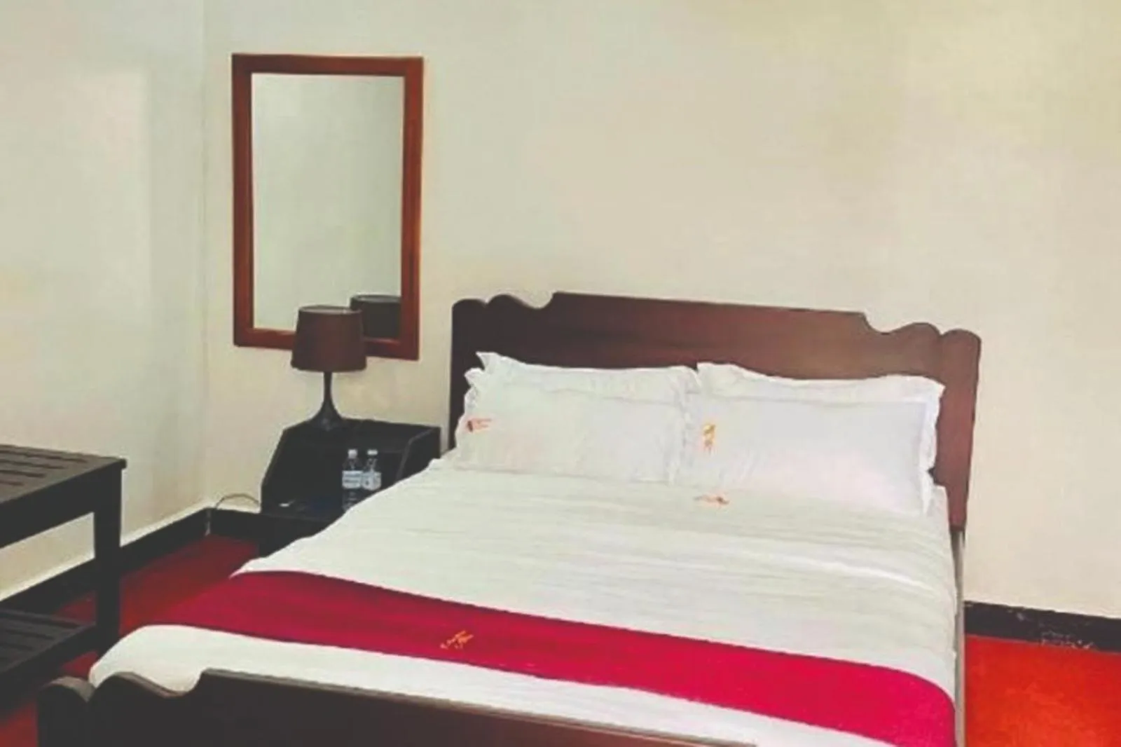 Bed in Precious Villas Lubowa