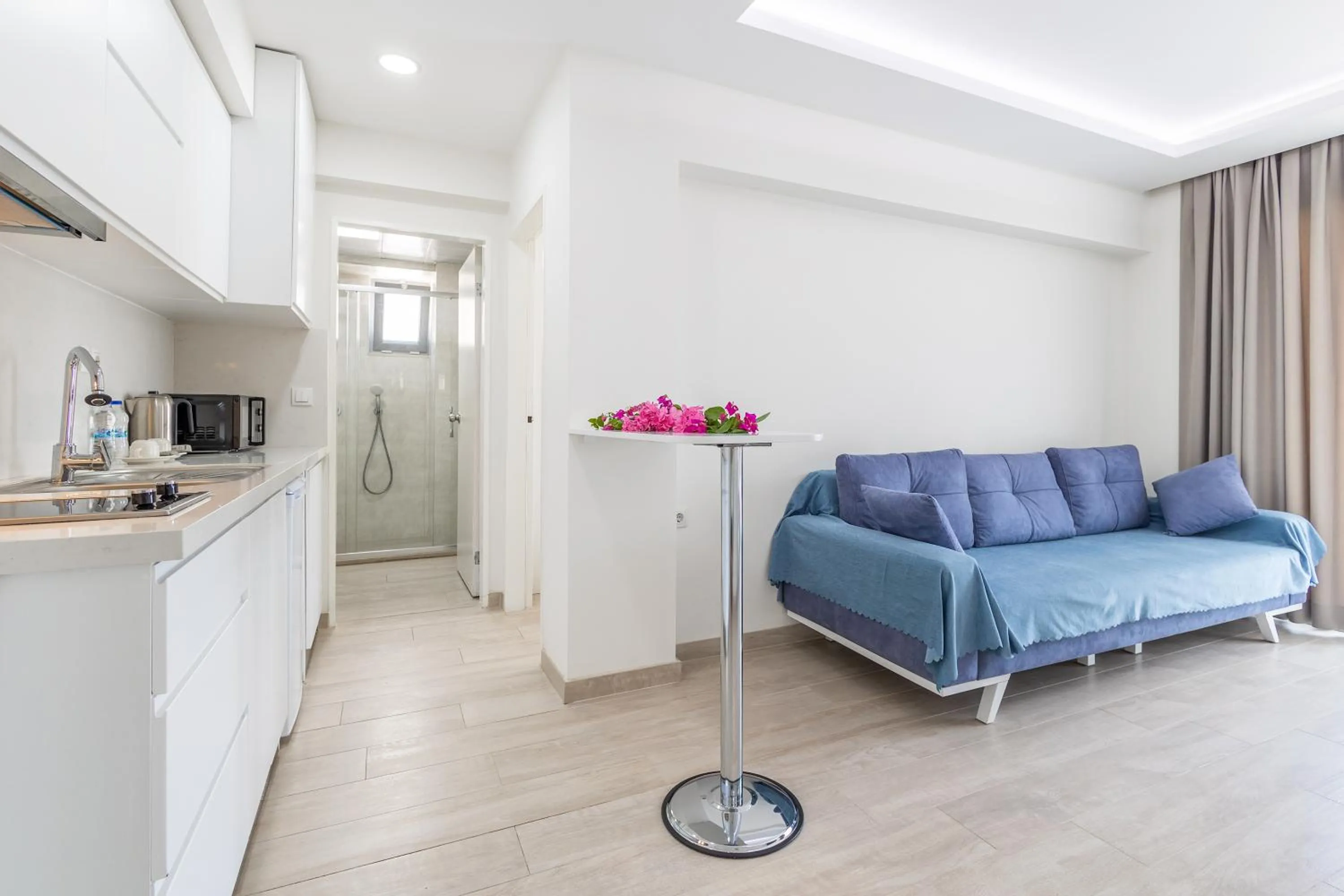 Living room in Princess Kinli Suites Hotel