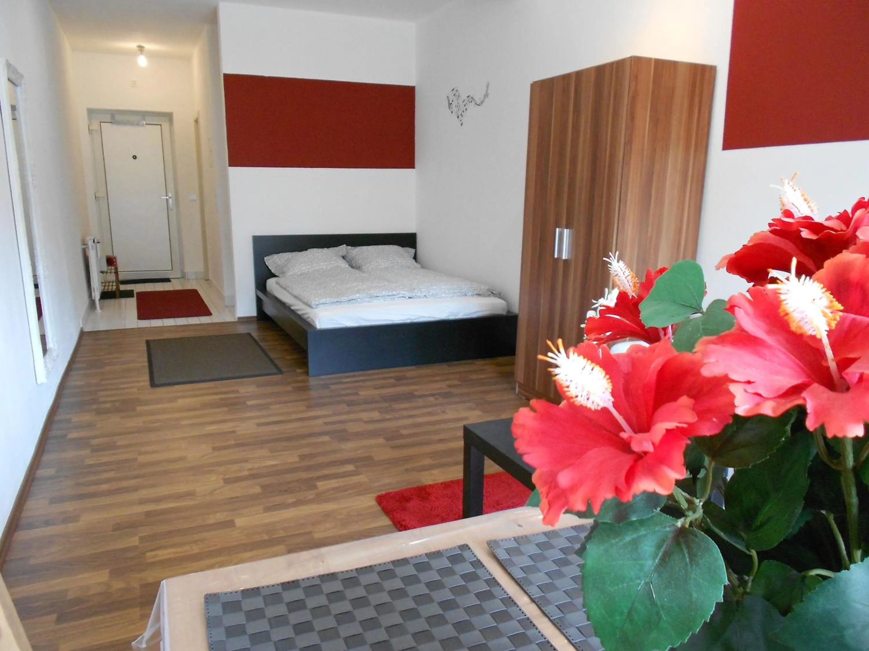 Photo of the whole room, Bed in Apartment Beethoven