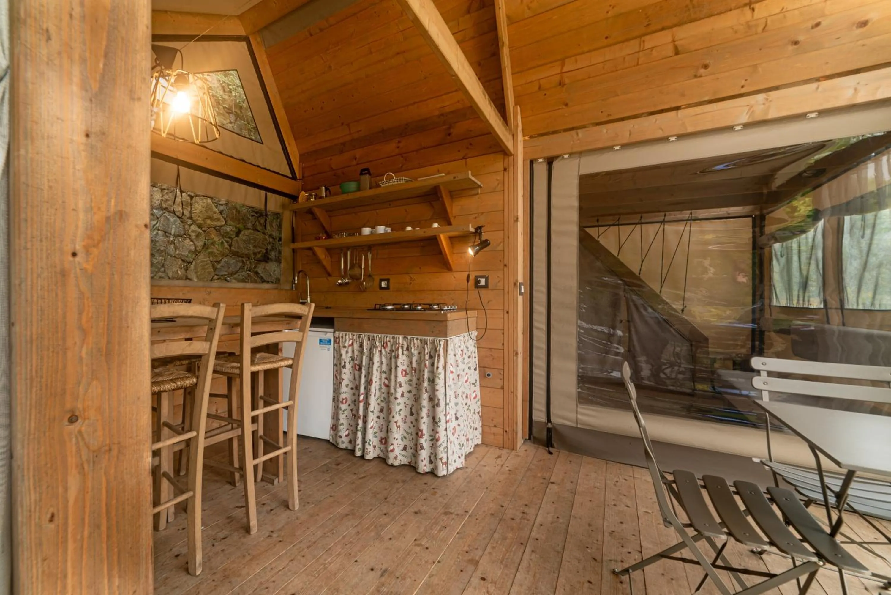 kitchen in Delle Rose Camping & Glamping Village