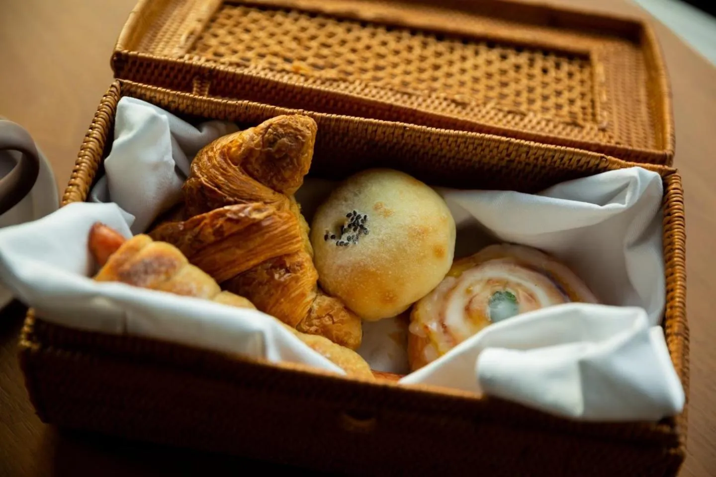 Food and drinks in PETALS TOKYO - Floating Hotel