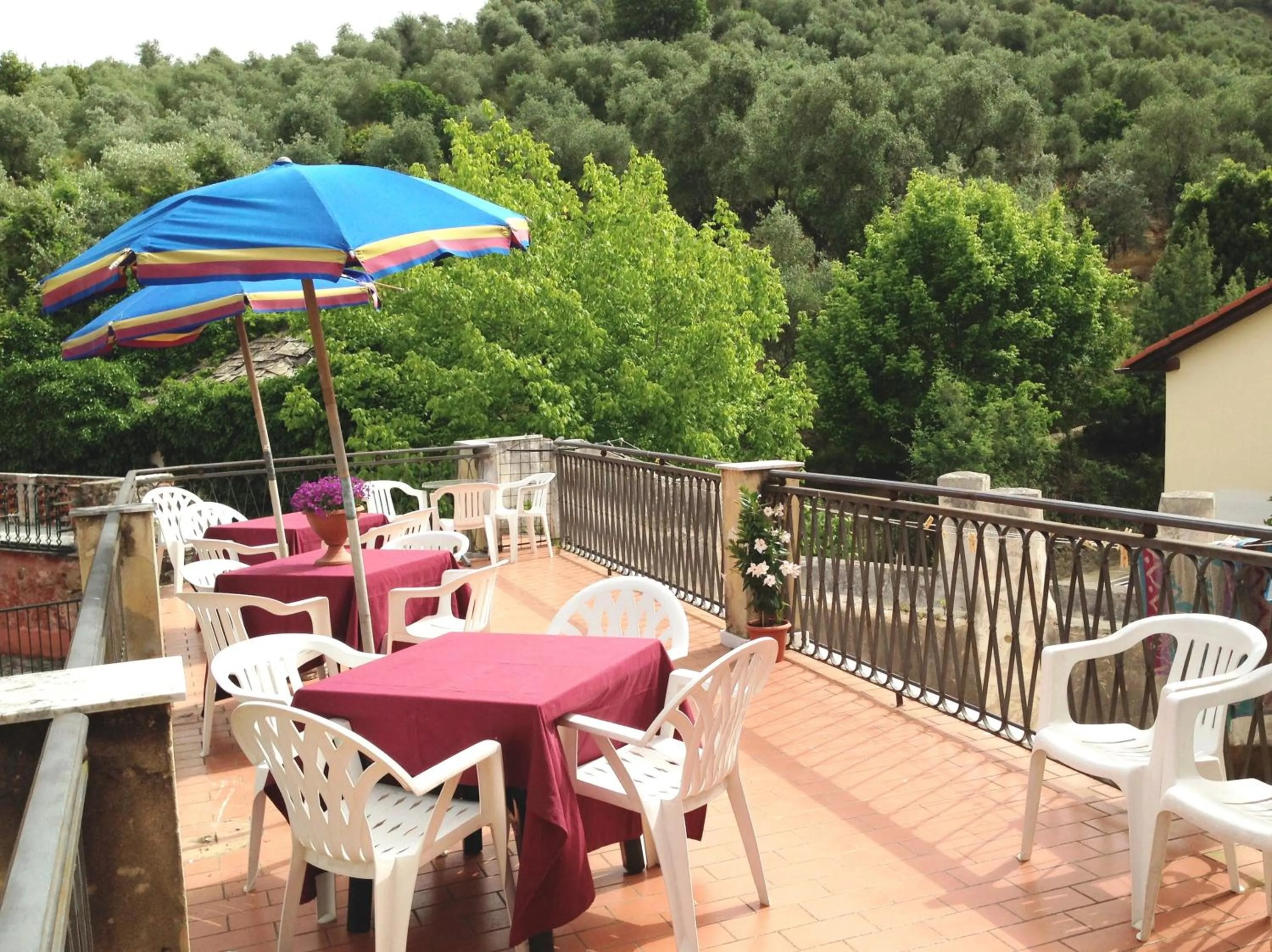 Balcony/Terrace in Ospitalia del Mare Hostel