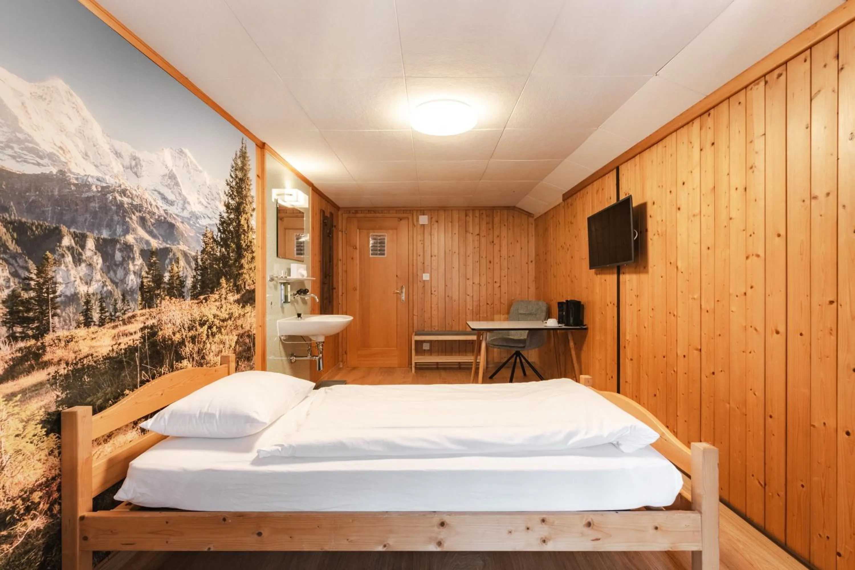 Photo of the whole room, Bed in Gasthof Bären