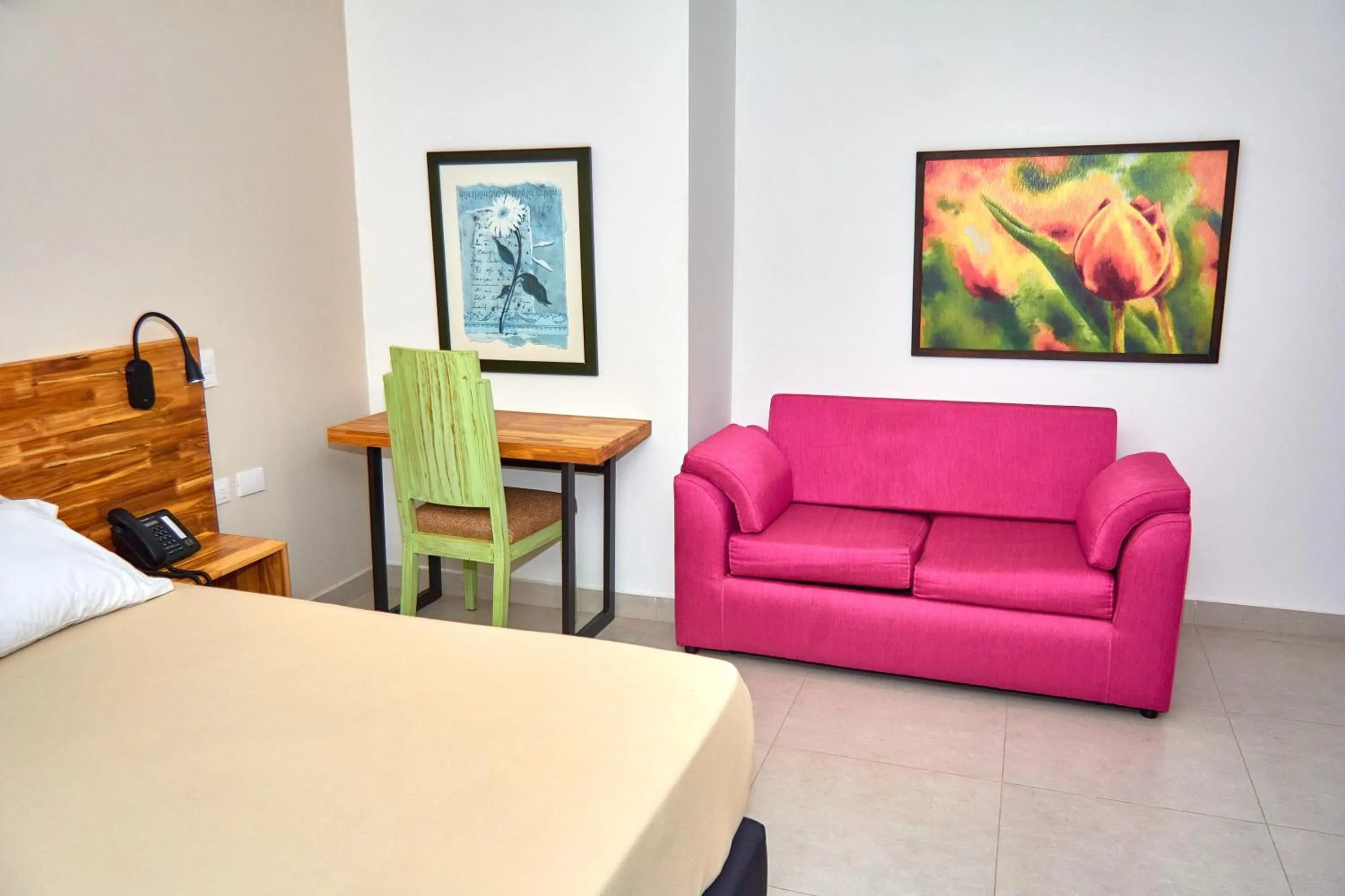 Bedroom in Hotel Torre del Prado