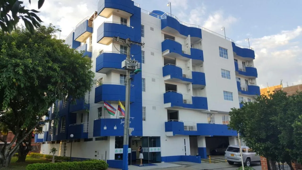 Facade/entrance in Hotel Jardines del Caney