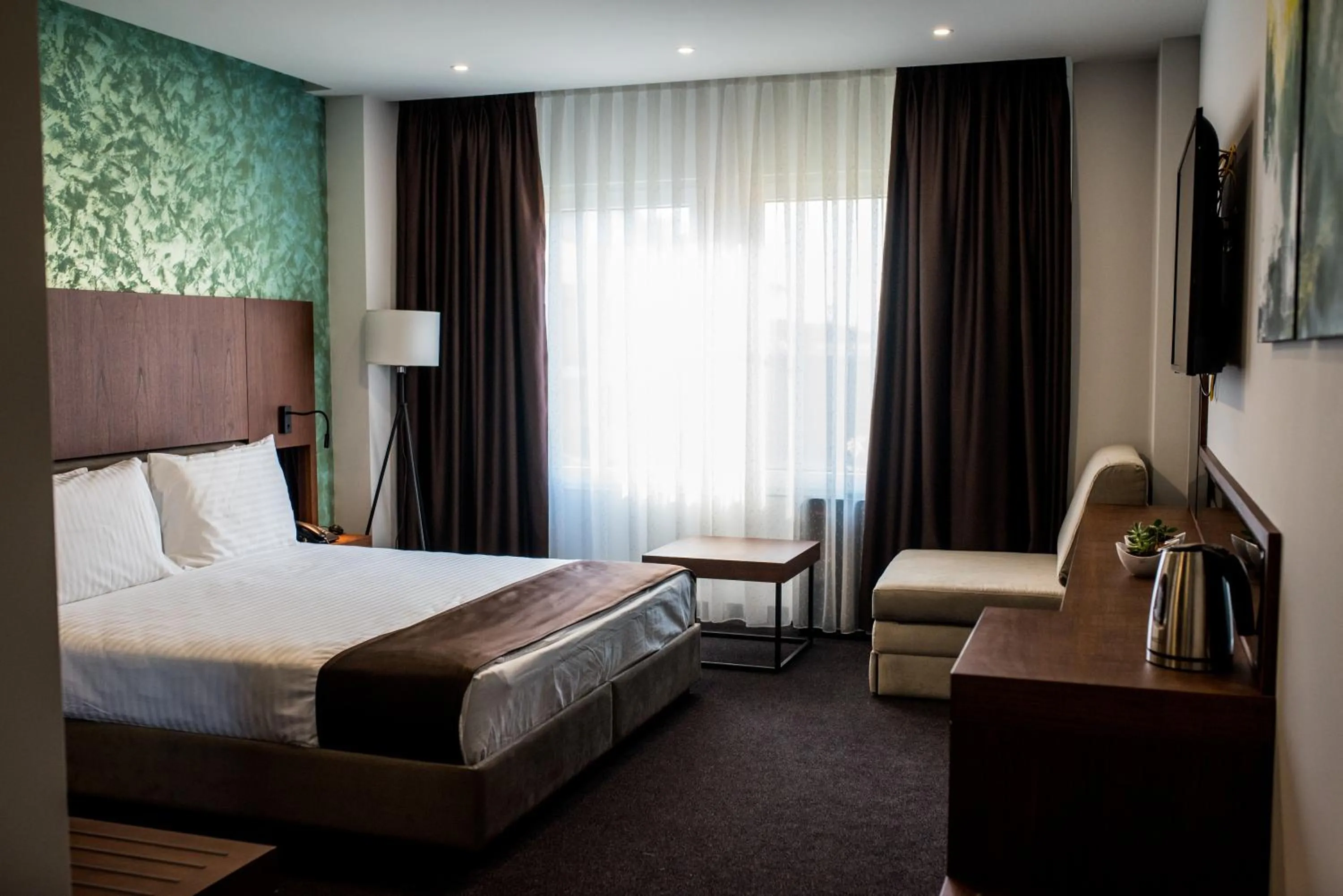 Hotel Bograd - Apartments & Lounge Station