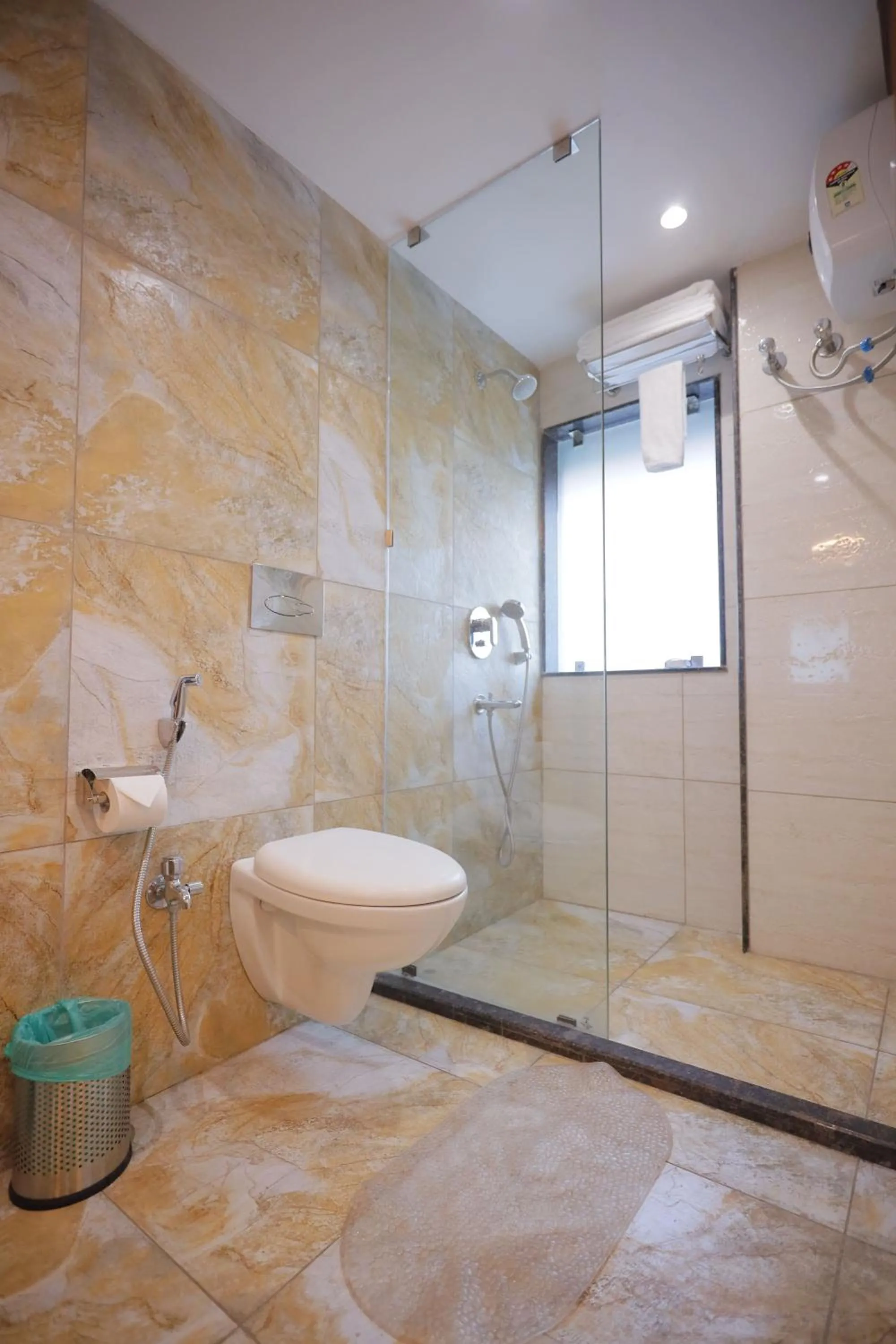 Bathroom in The Avenue Hotel Ballygunge