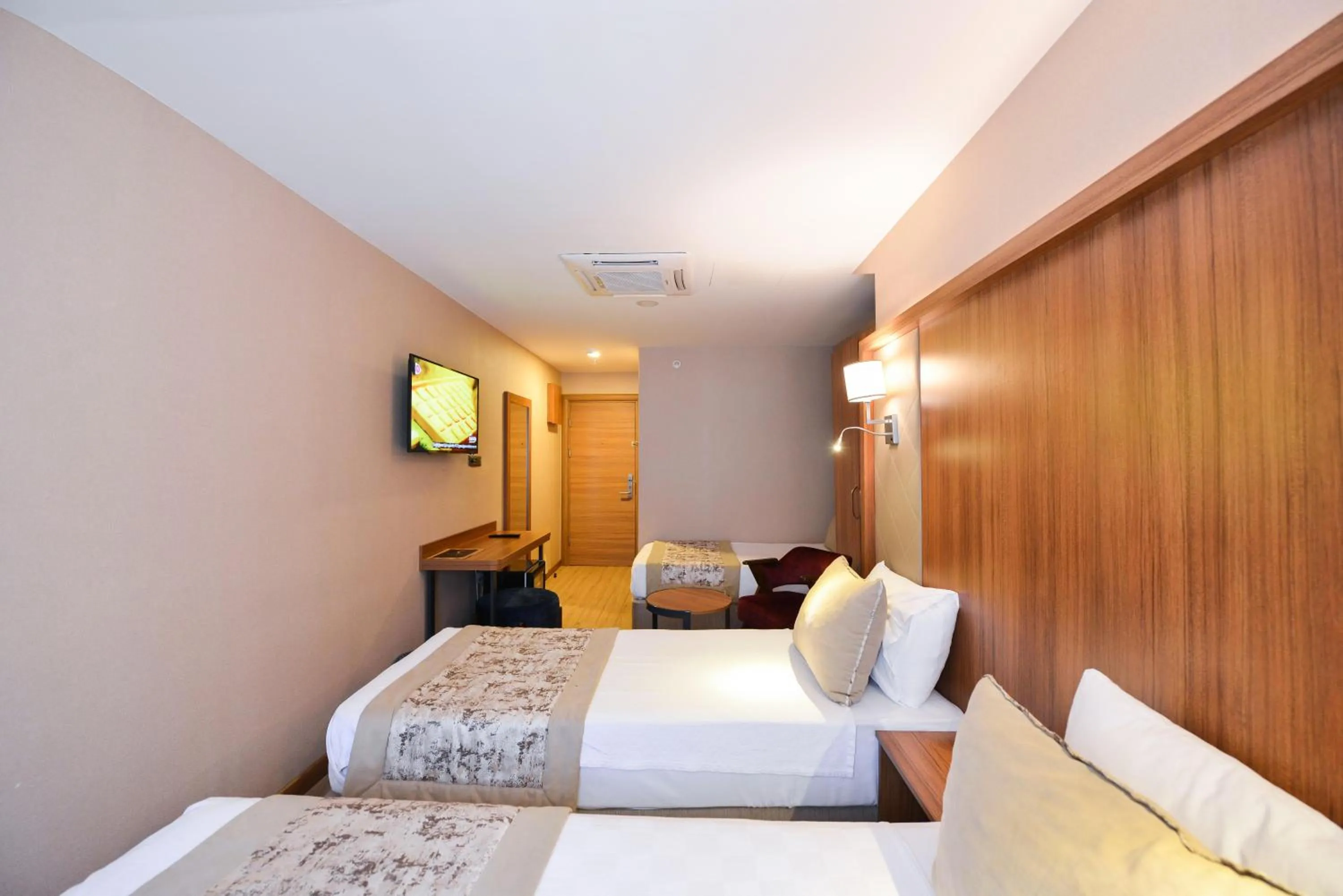 Bedroom, Bed in İstport Hotels