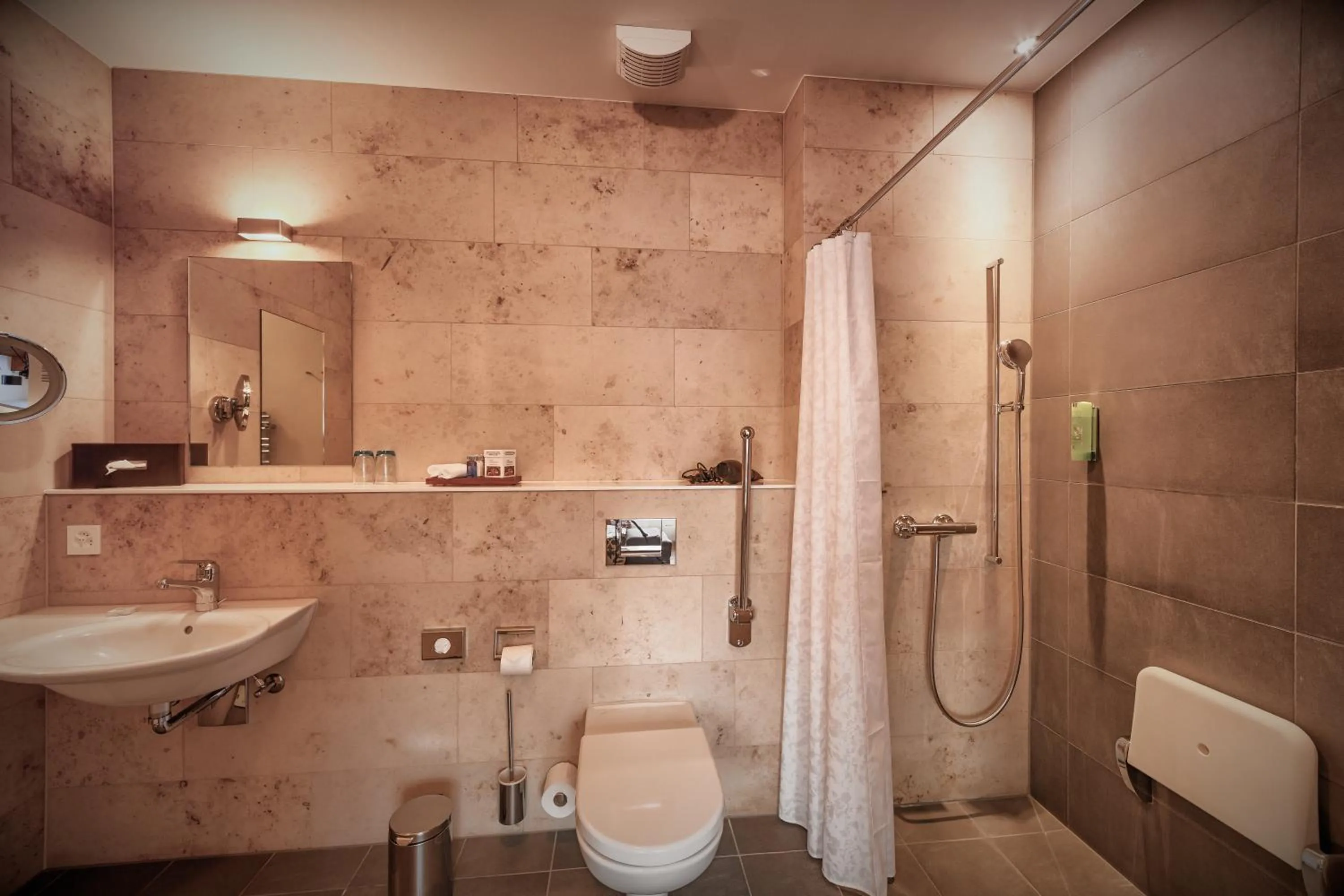 Bathroom in Belvédère Strandhotel