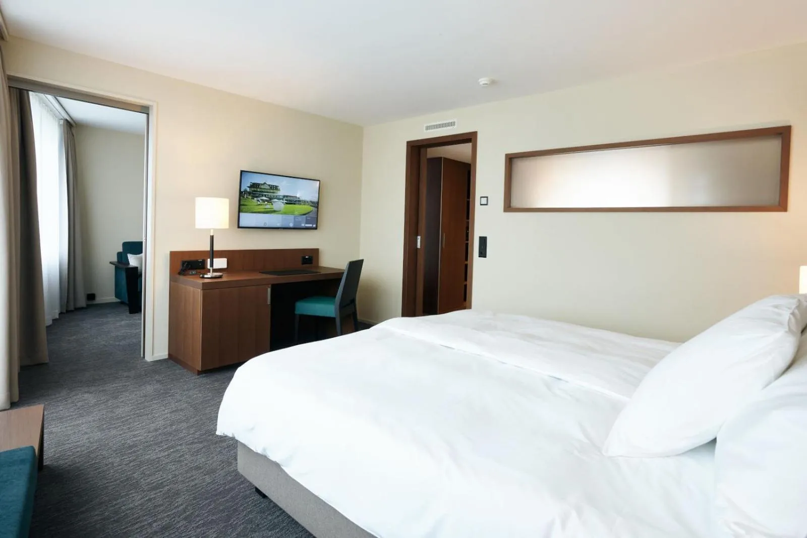 Bedroom, Bed in Belvédère Strandhotel