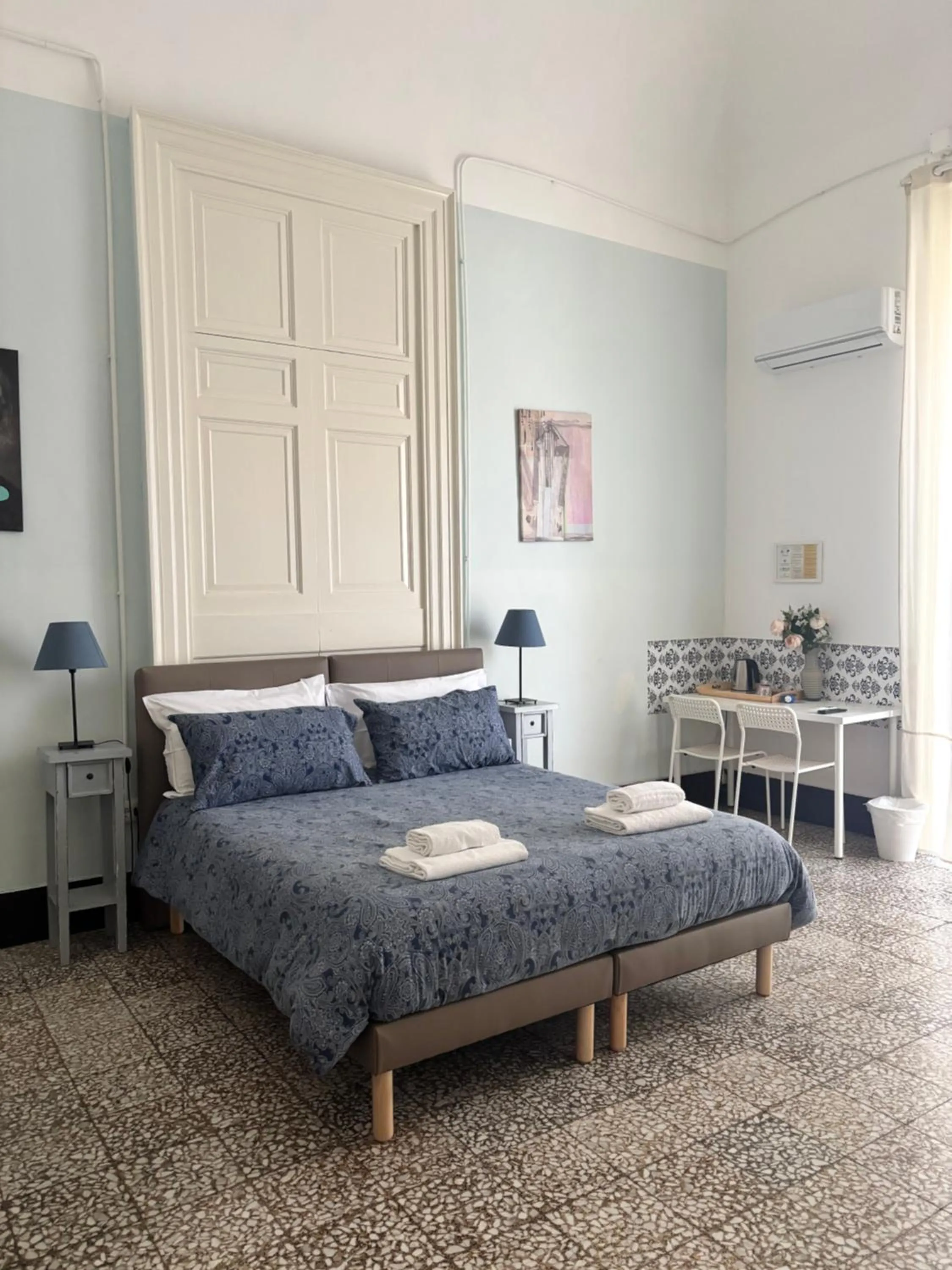 Photo of the whole room in Il Teatro Rooms