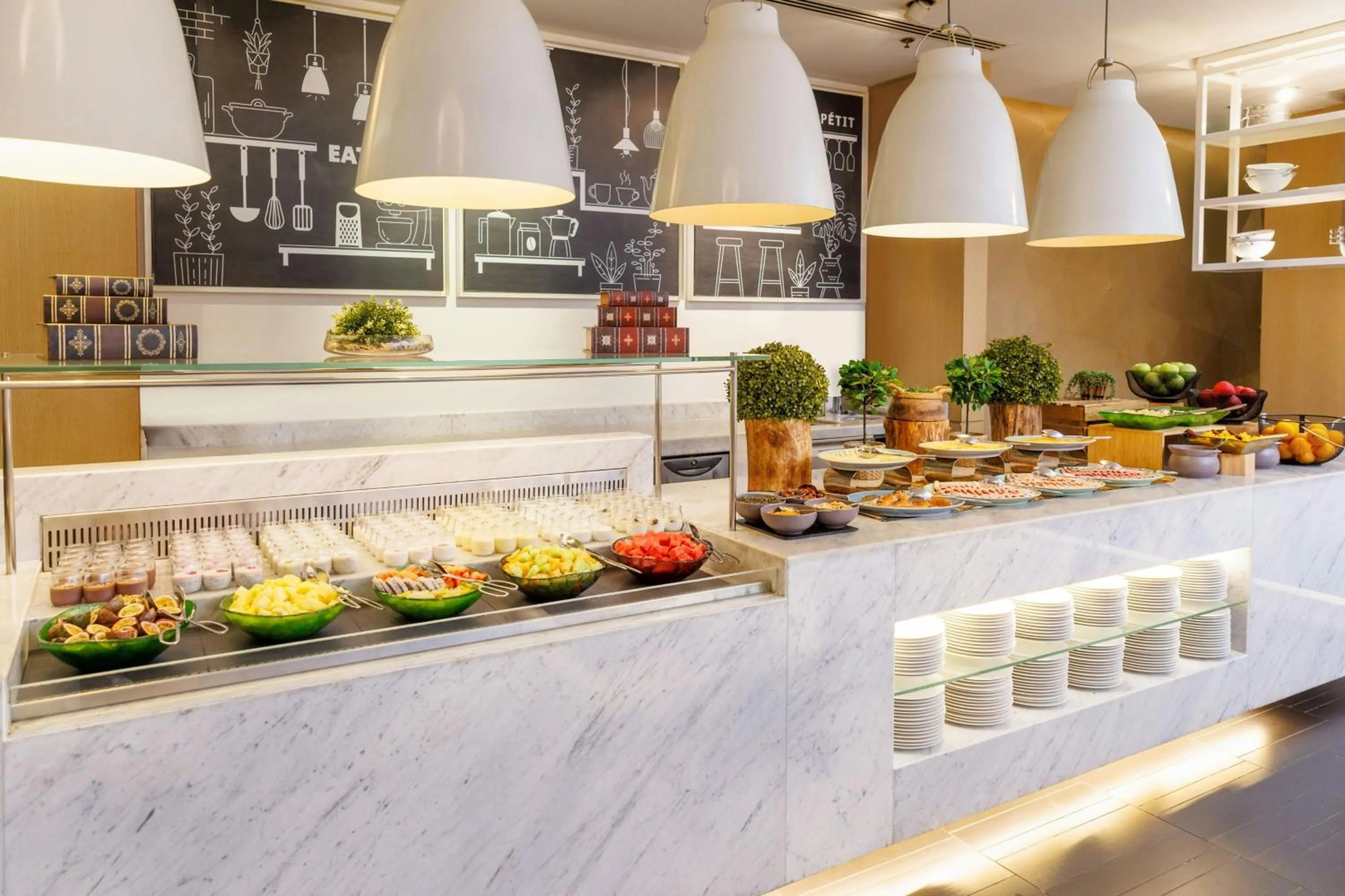 Breakfast in Le Royal Meridien Abu Dhabi