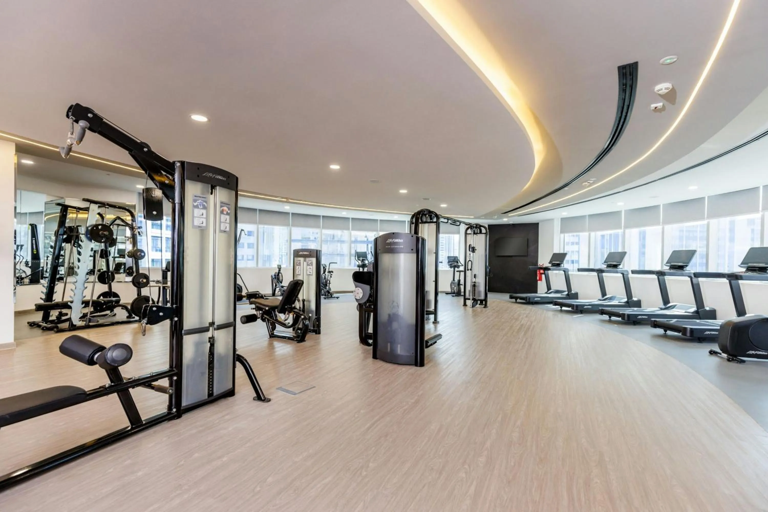 Fitness centre/facilities in Le Royal Meridien Abu Dhabi