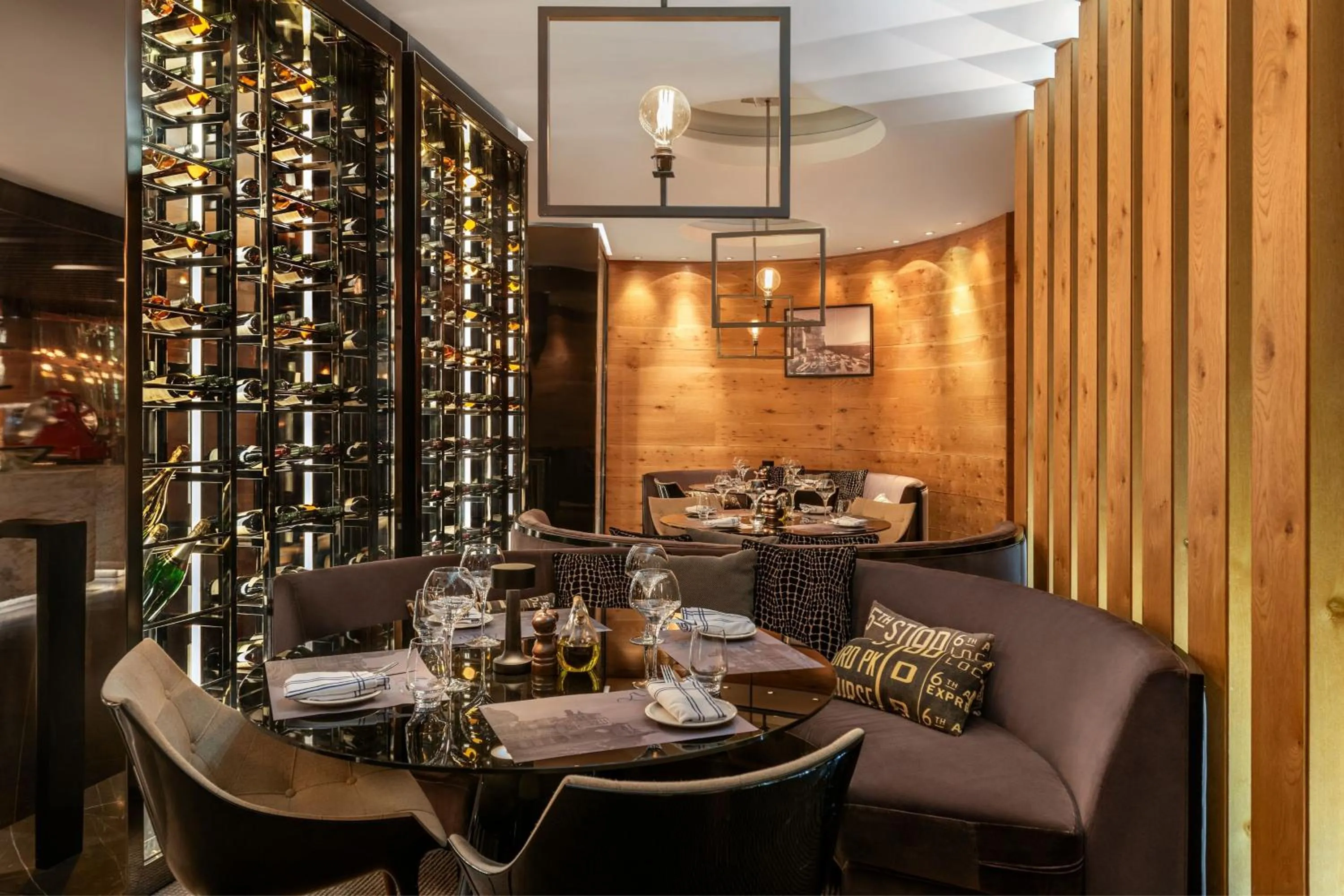 Restaurant/places to eat in Le Royal Meridien Abu Dhabi