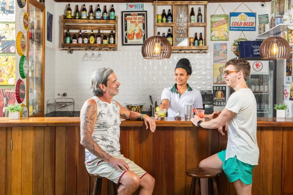 Lounge or bar in Hotel Cajueiro Guarujá