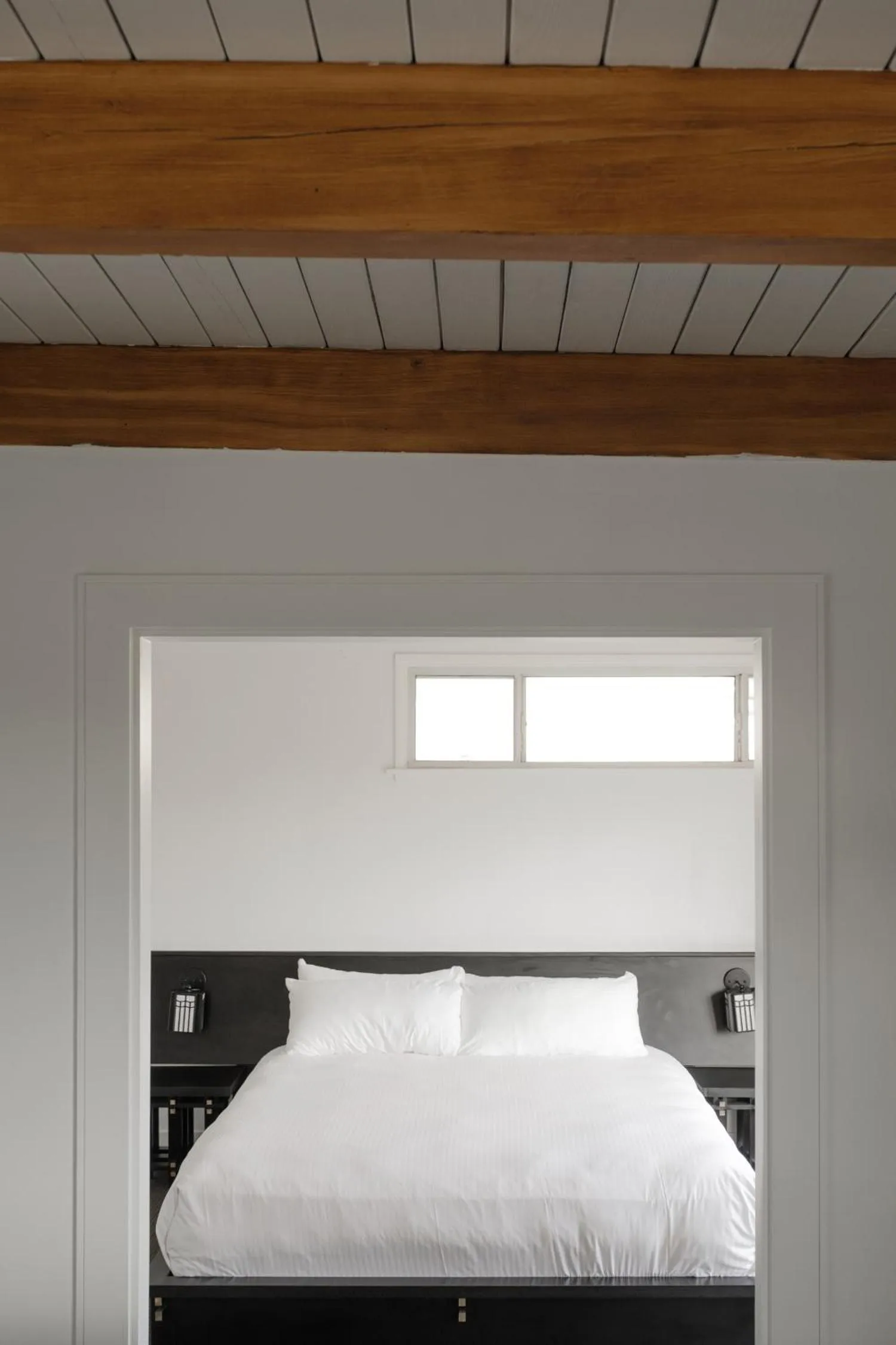 Bed in Hollywood Hills Hotel