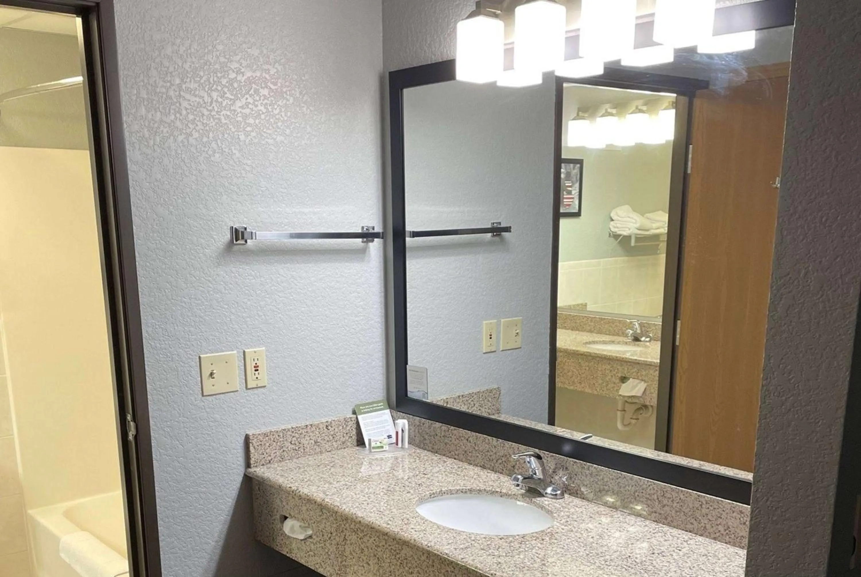 TV and multimedia in AmericInn by Wyndham Ankeny/Des Moines