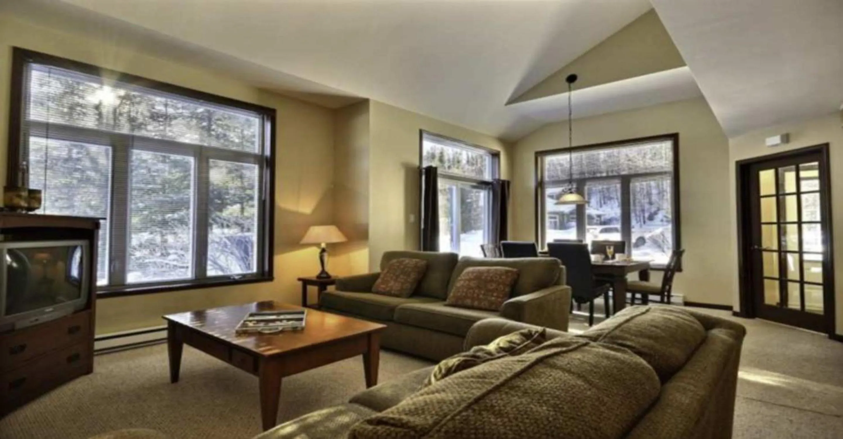 Aiglon by Rendez-Vous Mont-Tremblant