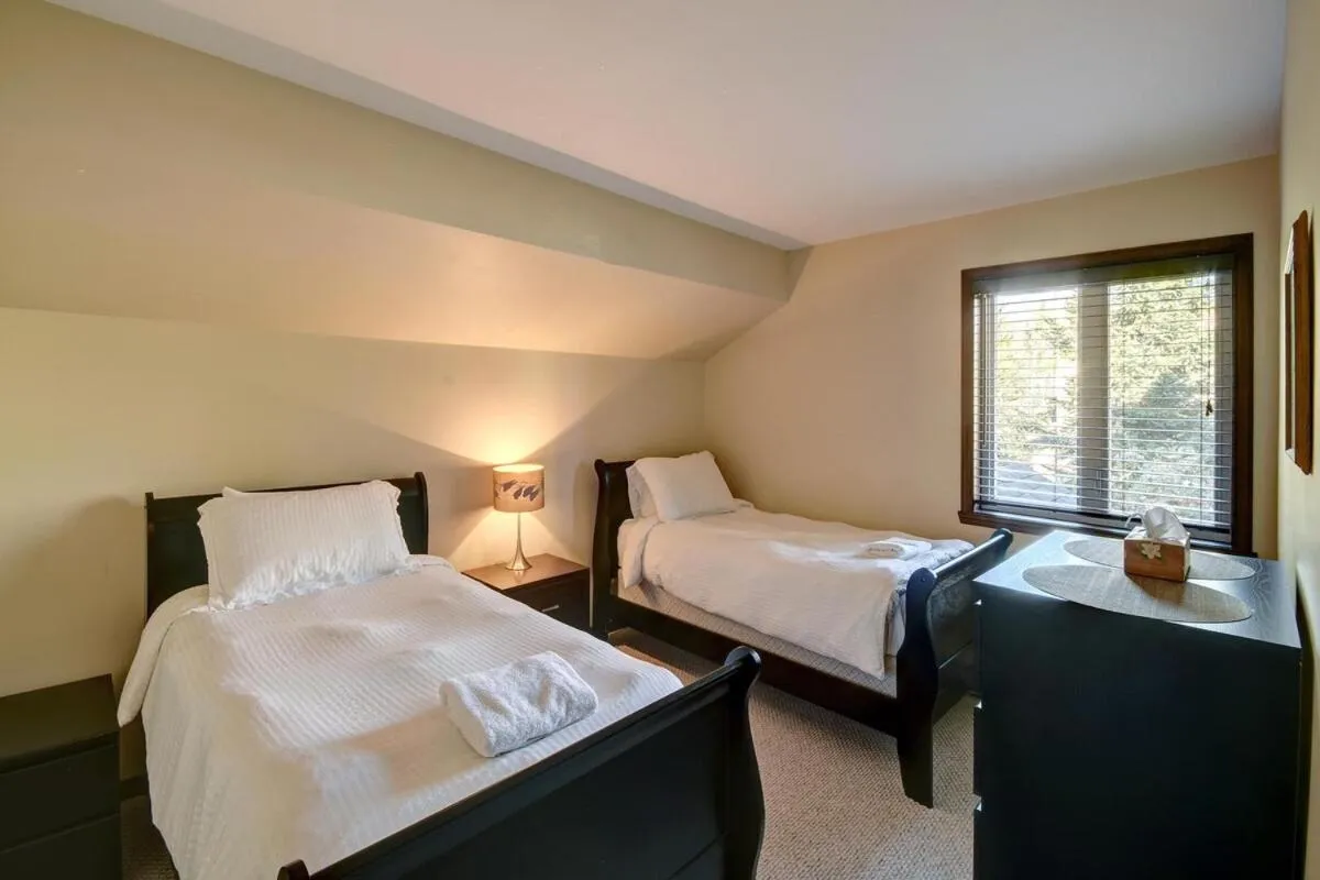 Bed in Aiglon by Rendez-Vous Mont-Tremblant