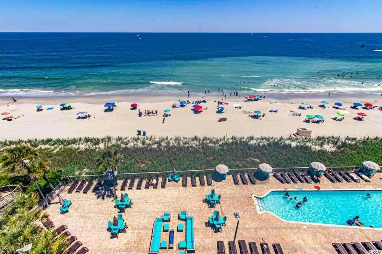 Beach in Spectacular Ocean Front Real 1 Bedroom Condo, 2 Ba