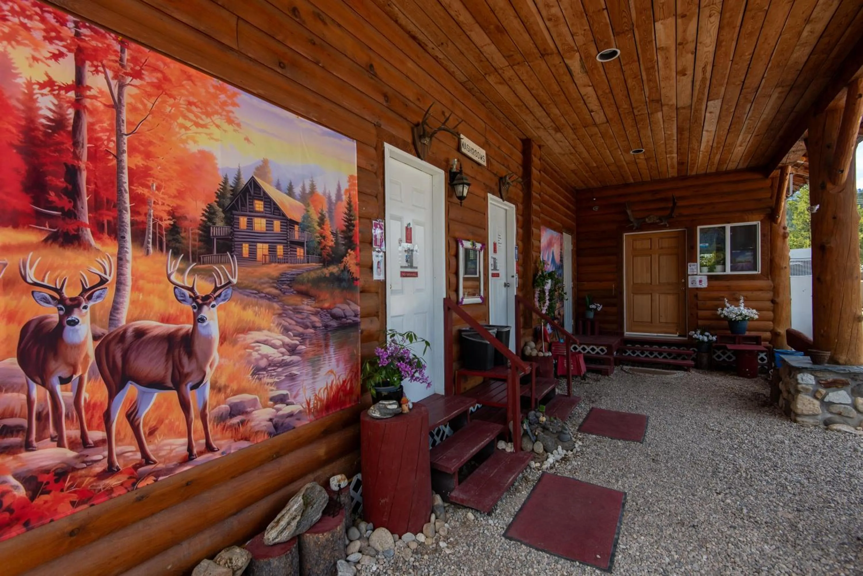 Blue River Campgrounds & Cabin-public washroom