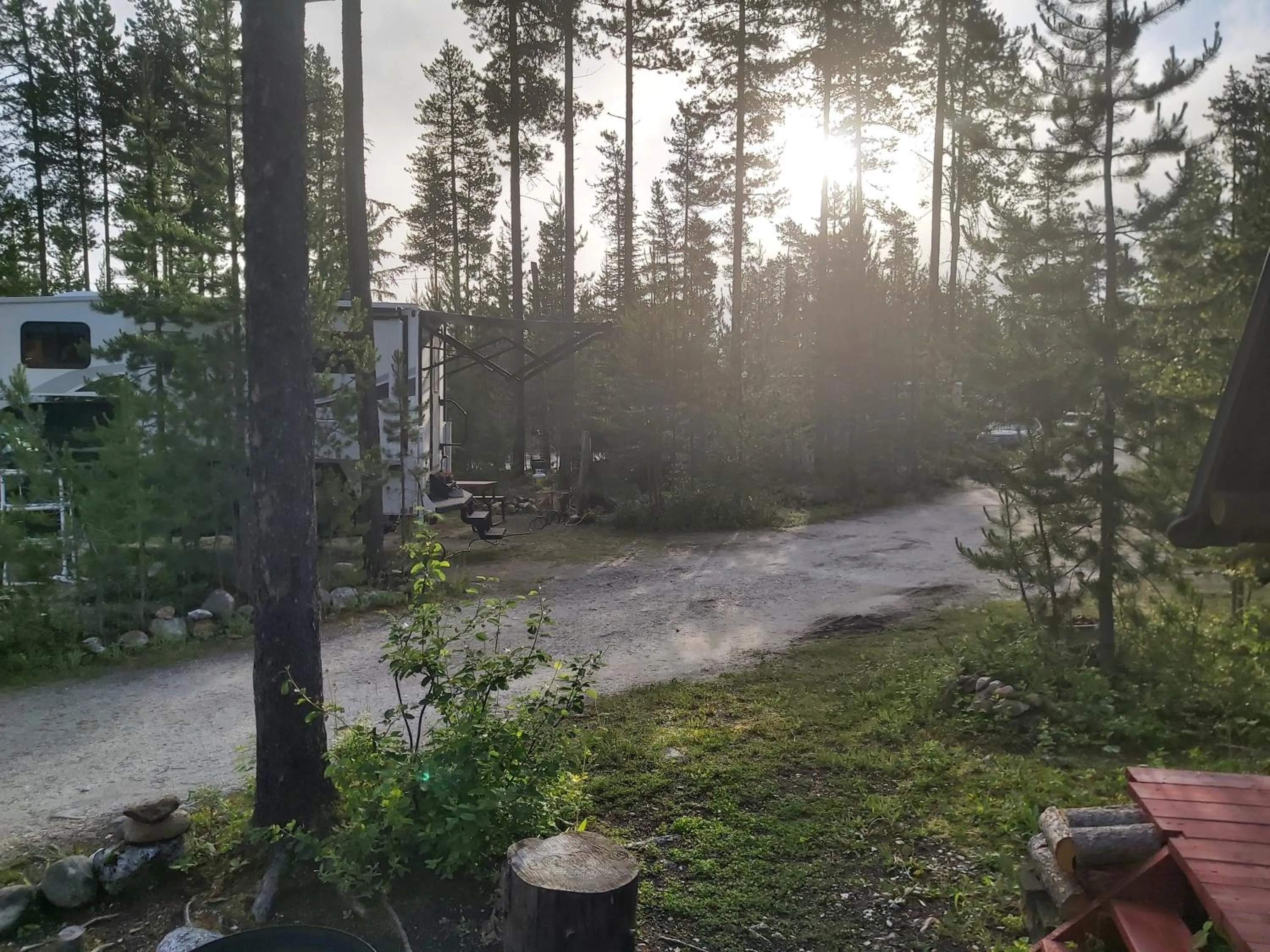 Blue River Campgrounds & Cabin-public washroom