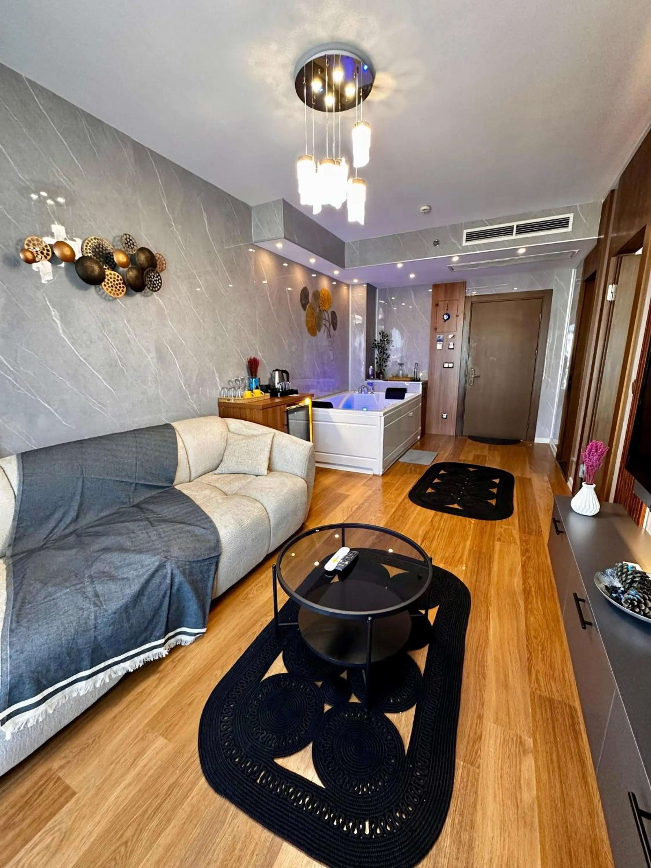 SABİHA GOKCEN İSTANBUL HOUSES Airport