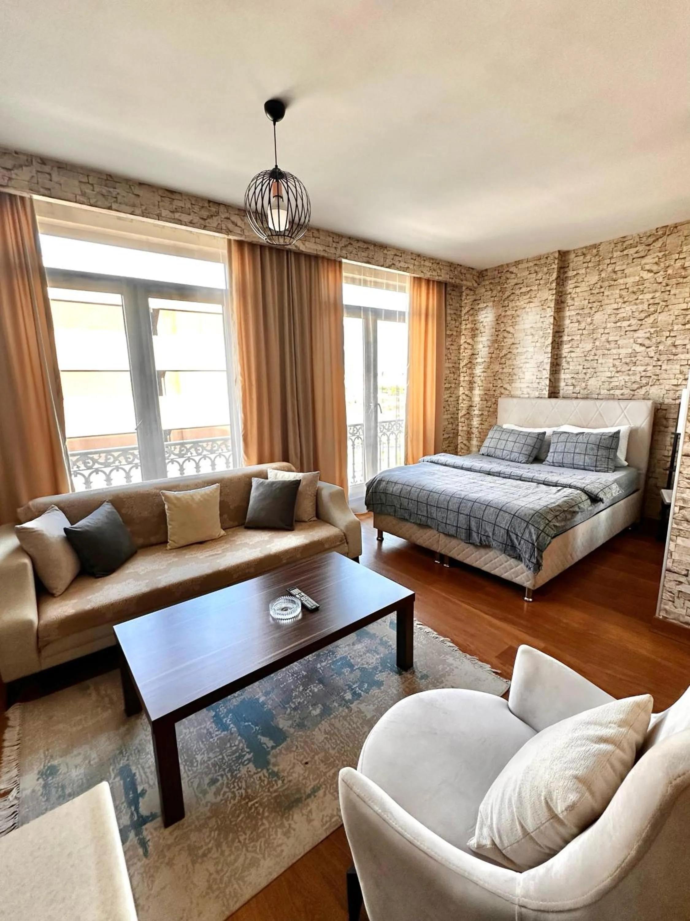 Bed in SABİHA GOKCEN İSTANBUL HOUSES Airport