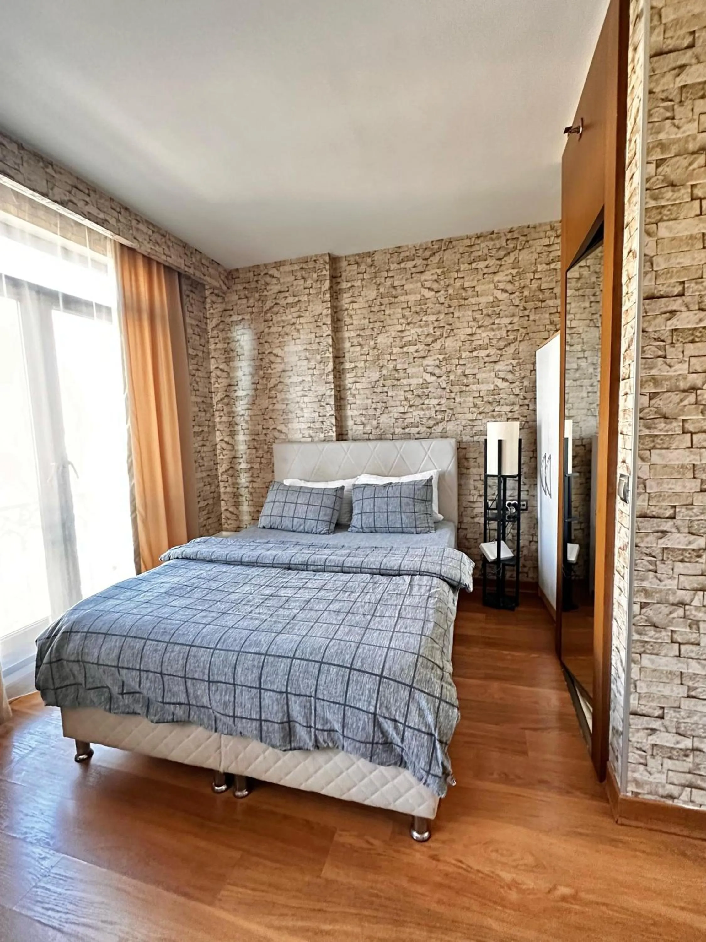 Bed in SABİHA GOKCEN İSTANBUL HOUSES Airport