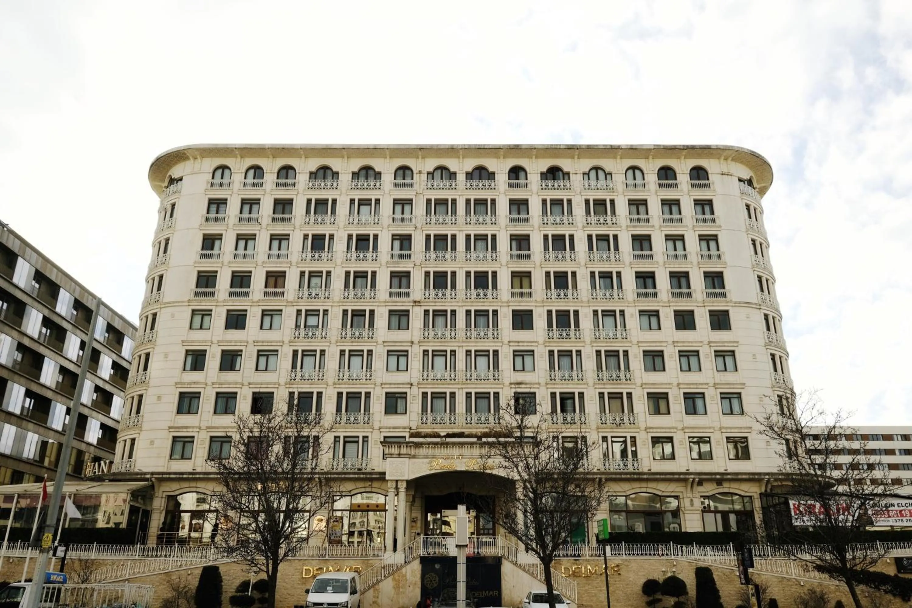 Property building in SABİHA GOKCEN İSTANBUL HOUSES Airport