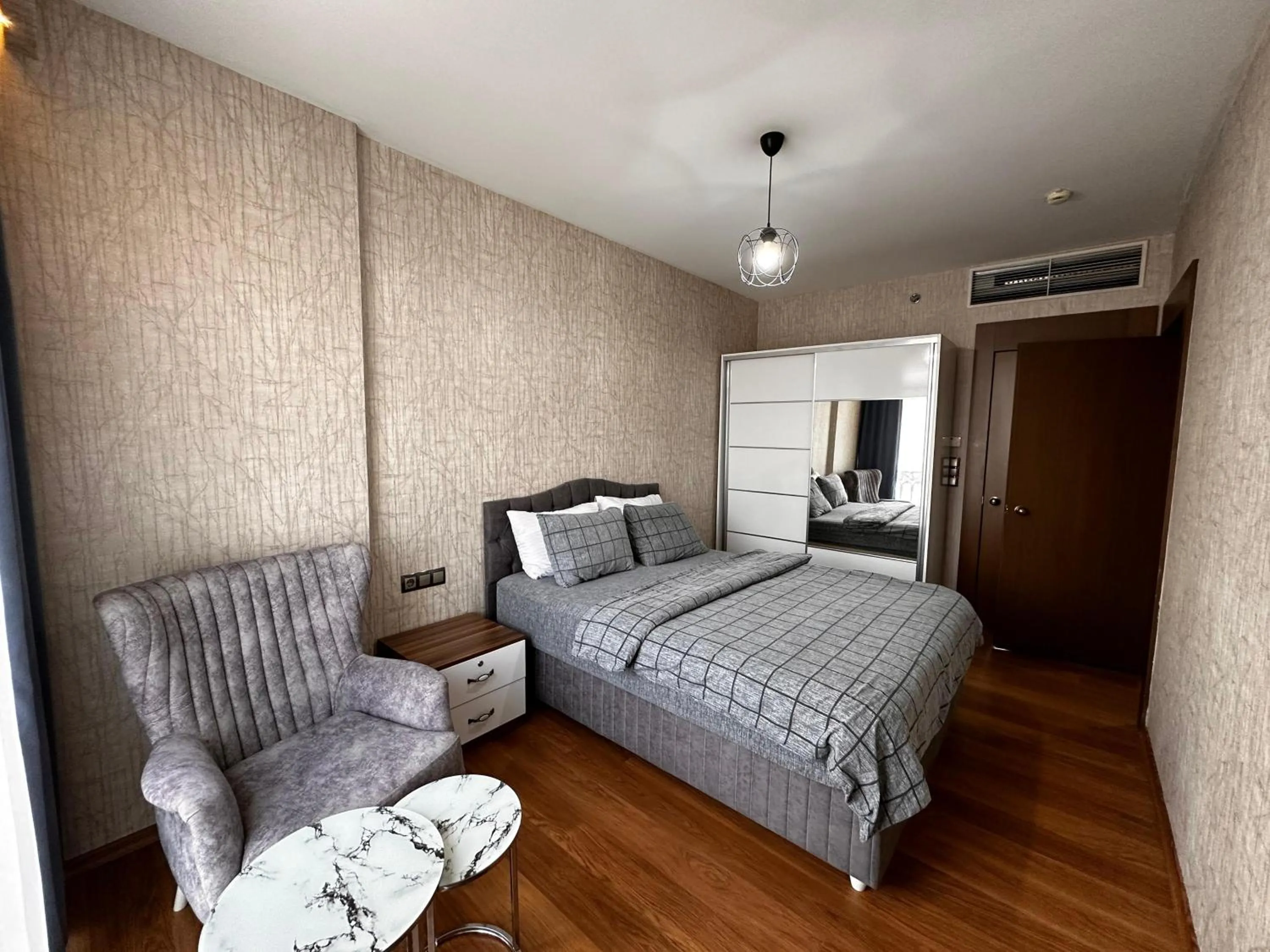 Bed in SABİHA GOKCEN İSTANBUL HOUSES Airport