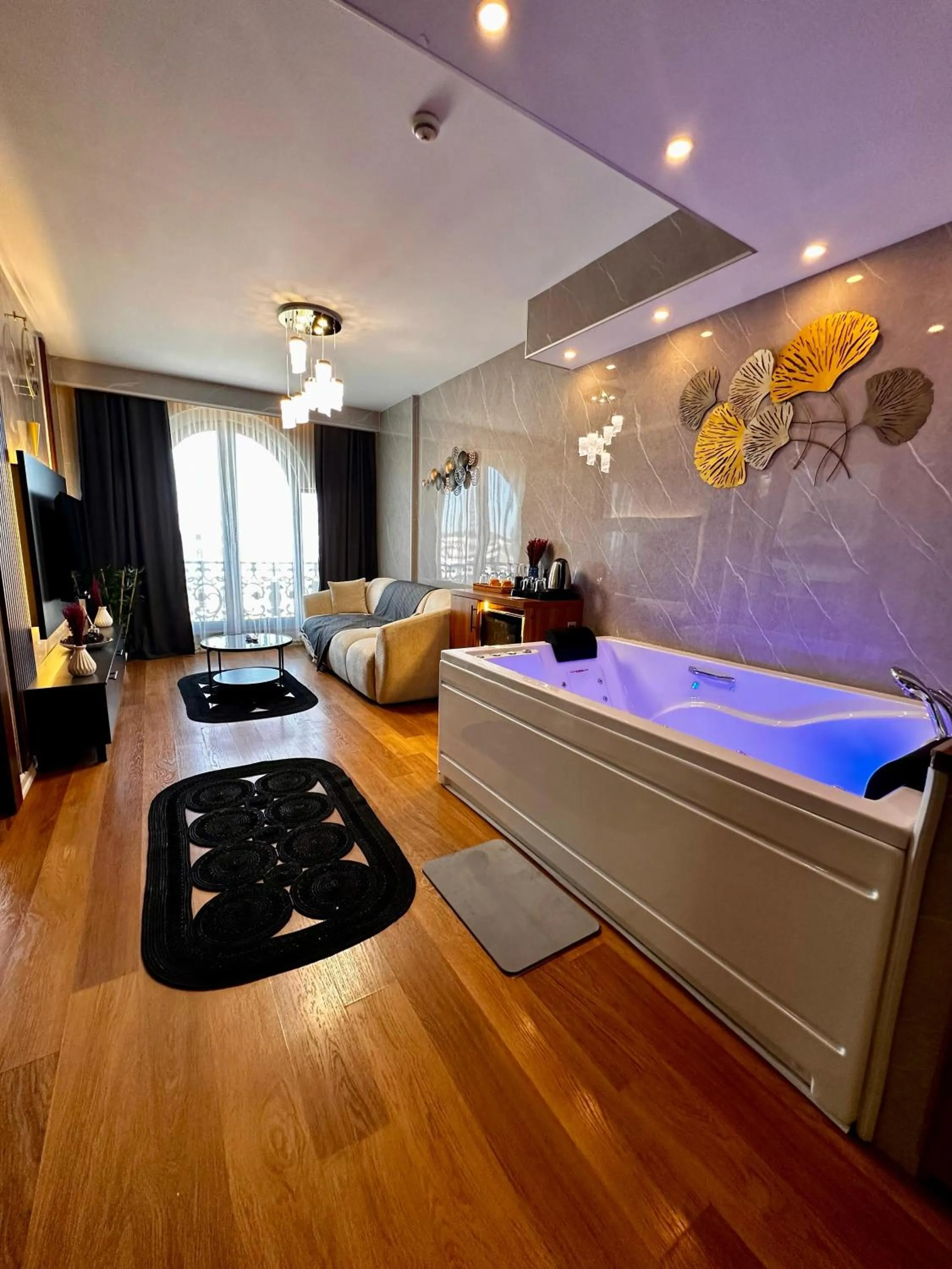 SABİHA GOKCEN İSTANBUL HOUSES Airport