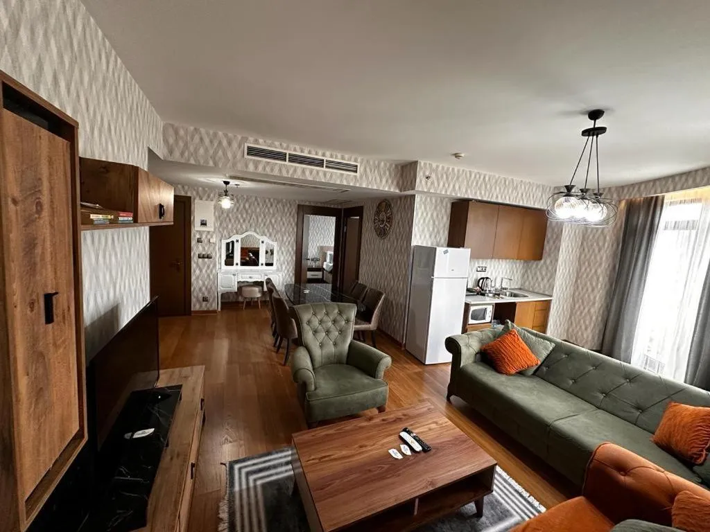 SABİHA GOKCEN İSTANBUL HOUSES Airport