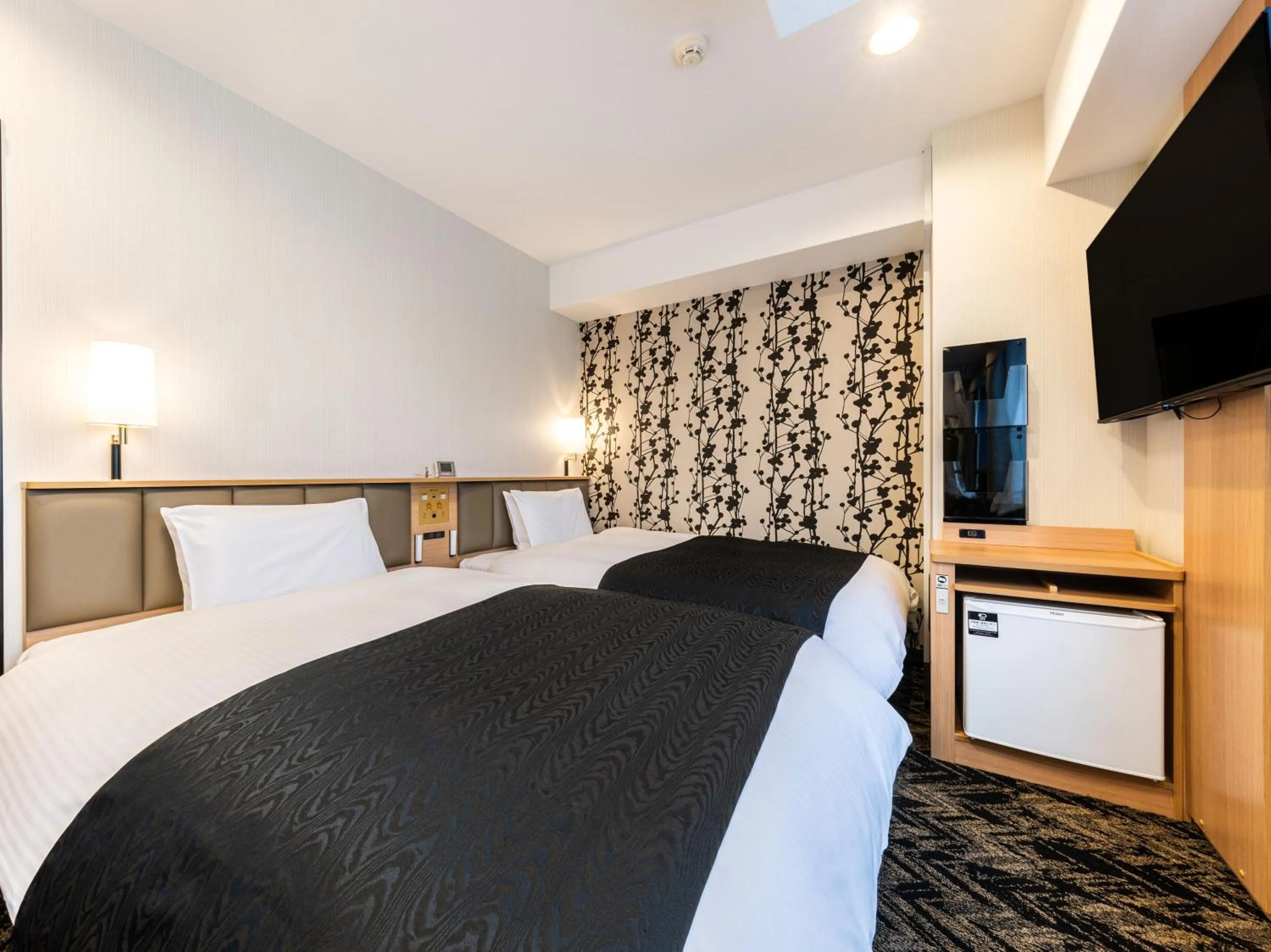 Bed in APA Hotel Kagoshima Chuo Ekimae