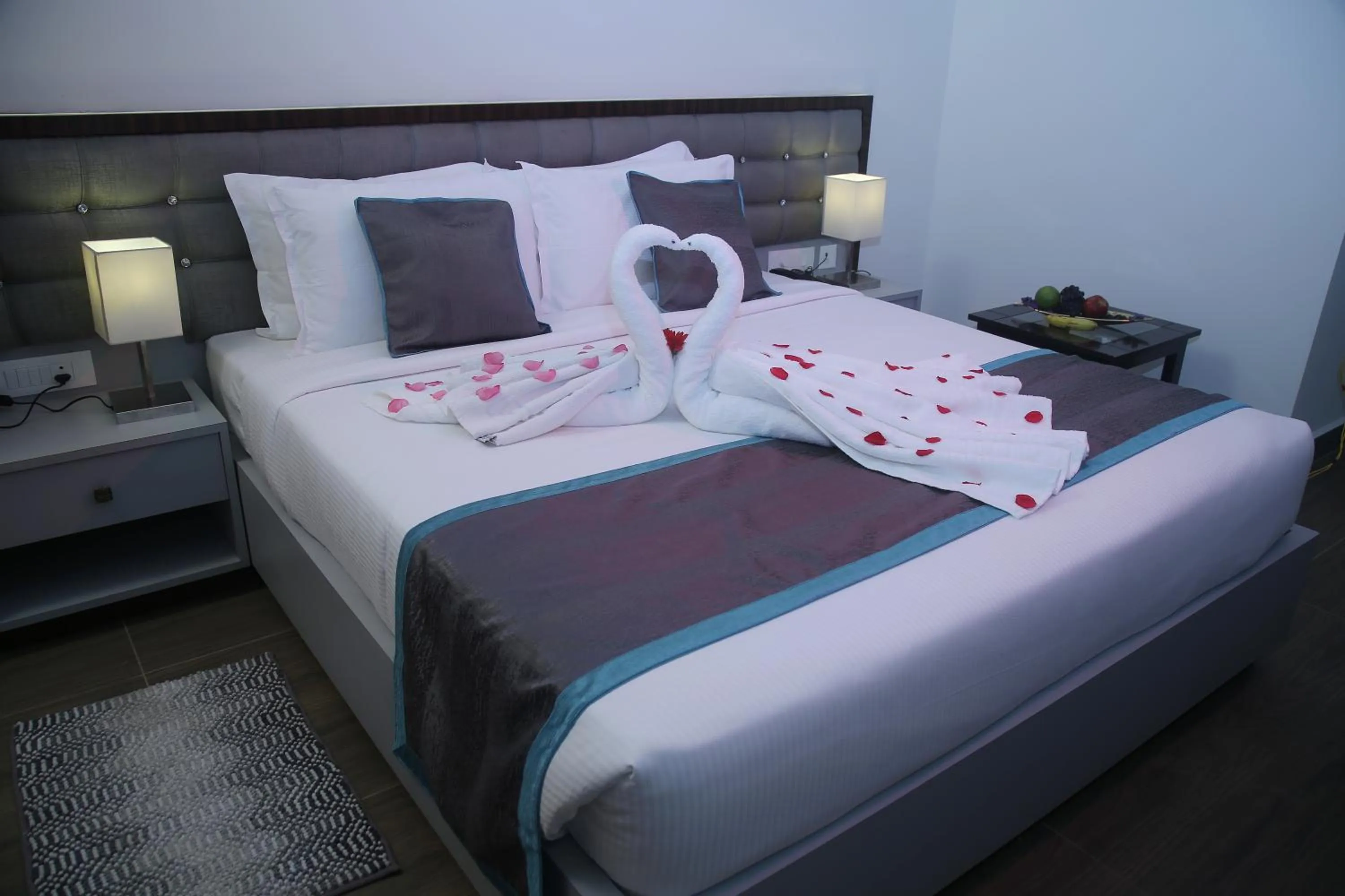 Bed in PARK IRIS HOTELS, MG Road