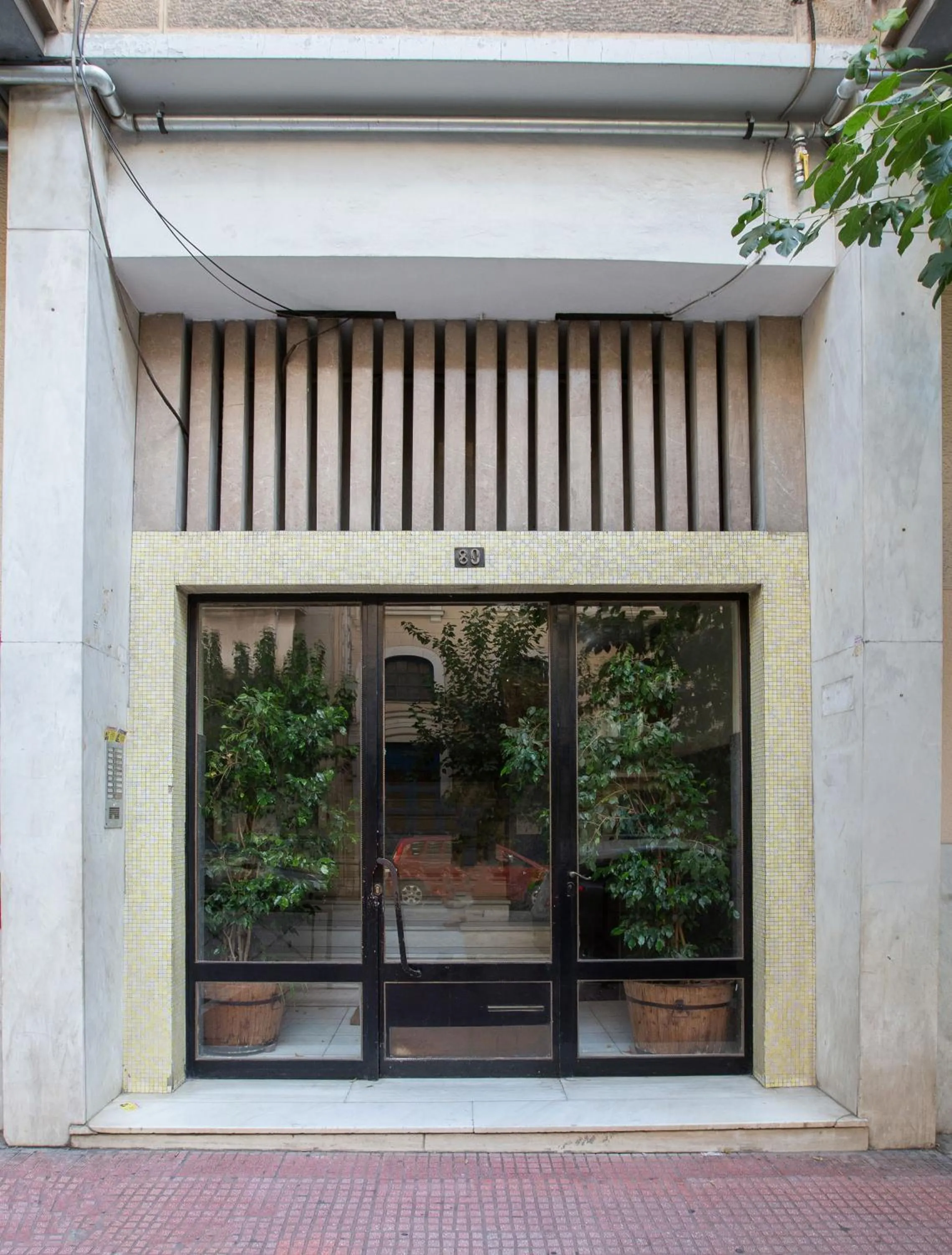 Facade/entrance in Isora Apartment by GHH