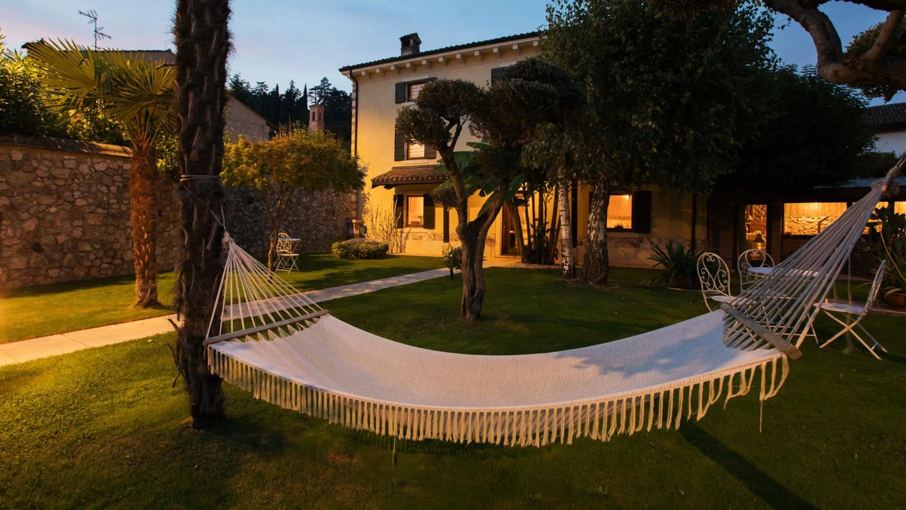 Garden in B&B Antico Borgo Marcemigo