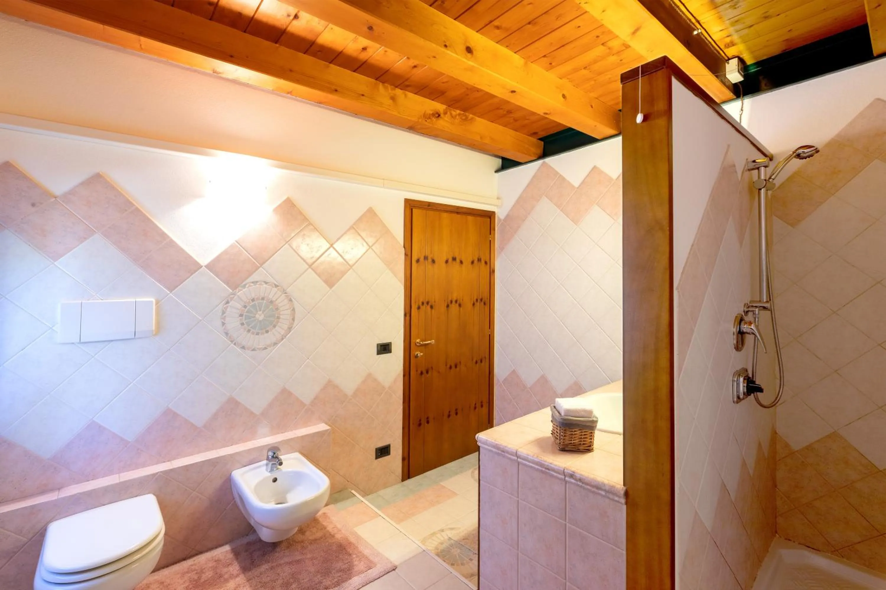 Shower in B&B Antico Borgo Marcemigo
