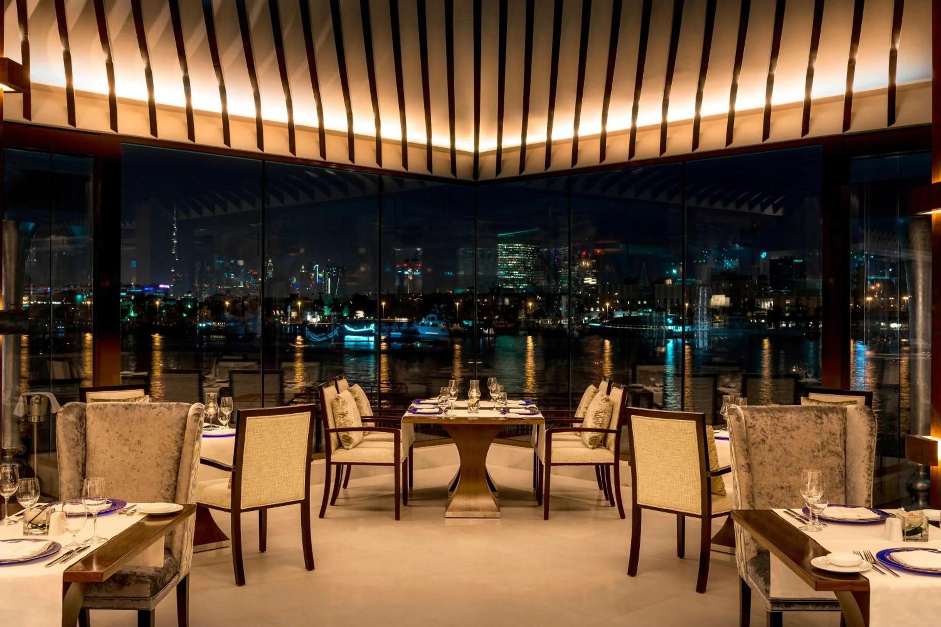 Restaurant/places to eat in Sheraton Dubai Creek Hotel & Towers