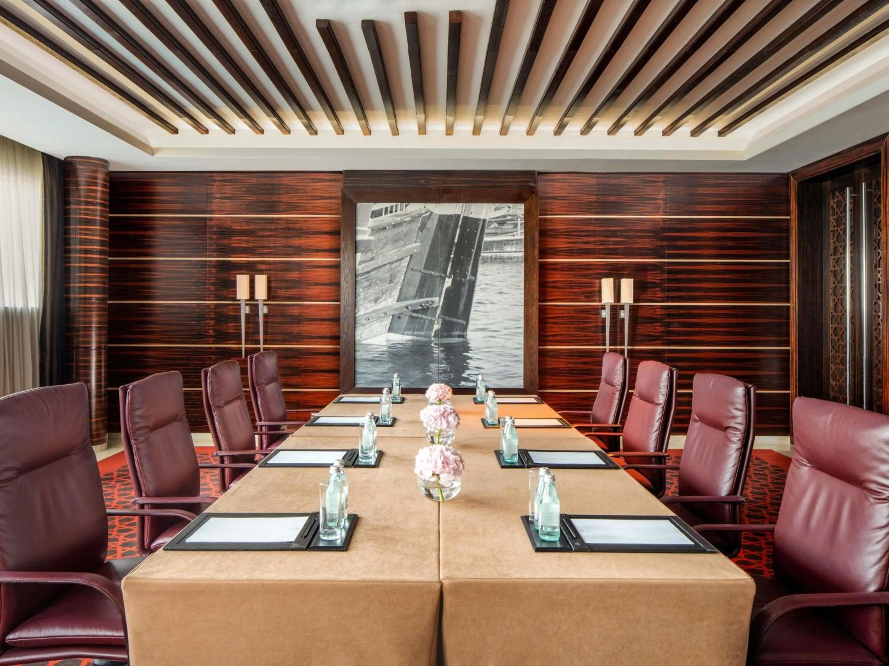 Business facilities in Raffles Dubai