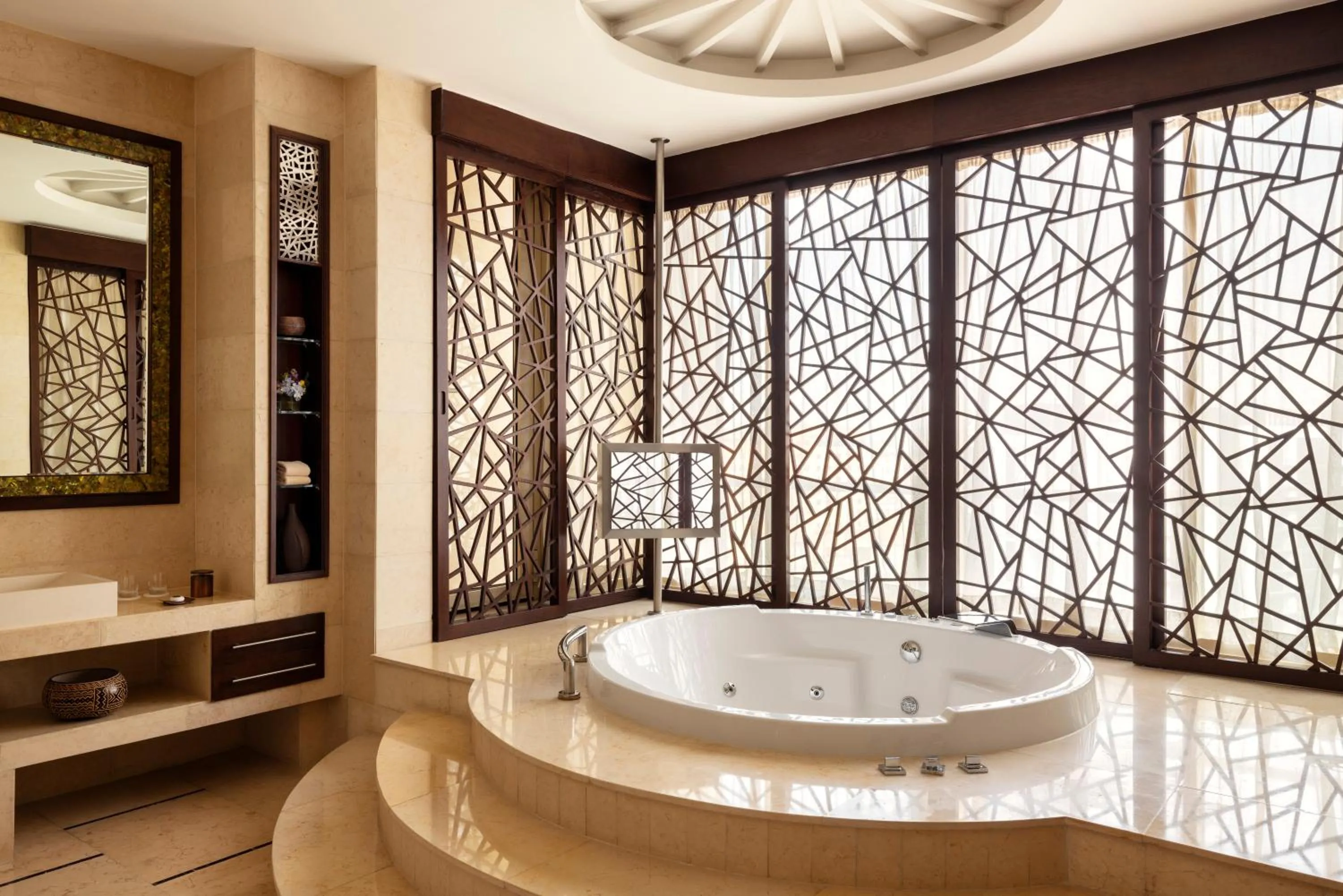 Bathroom in Raffles Dubai