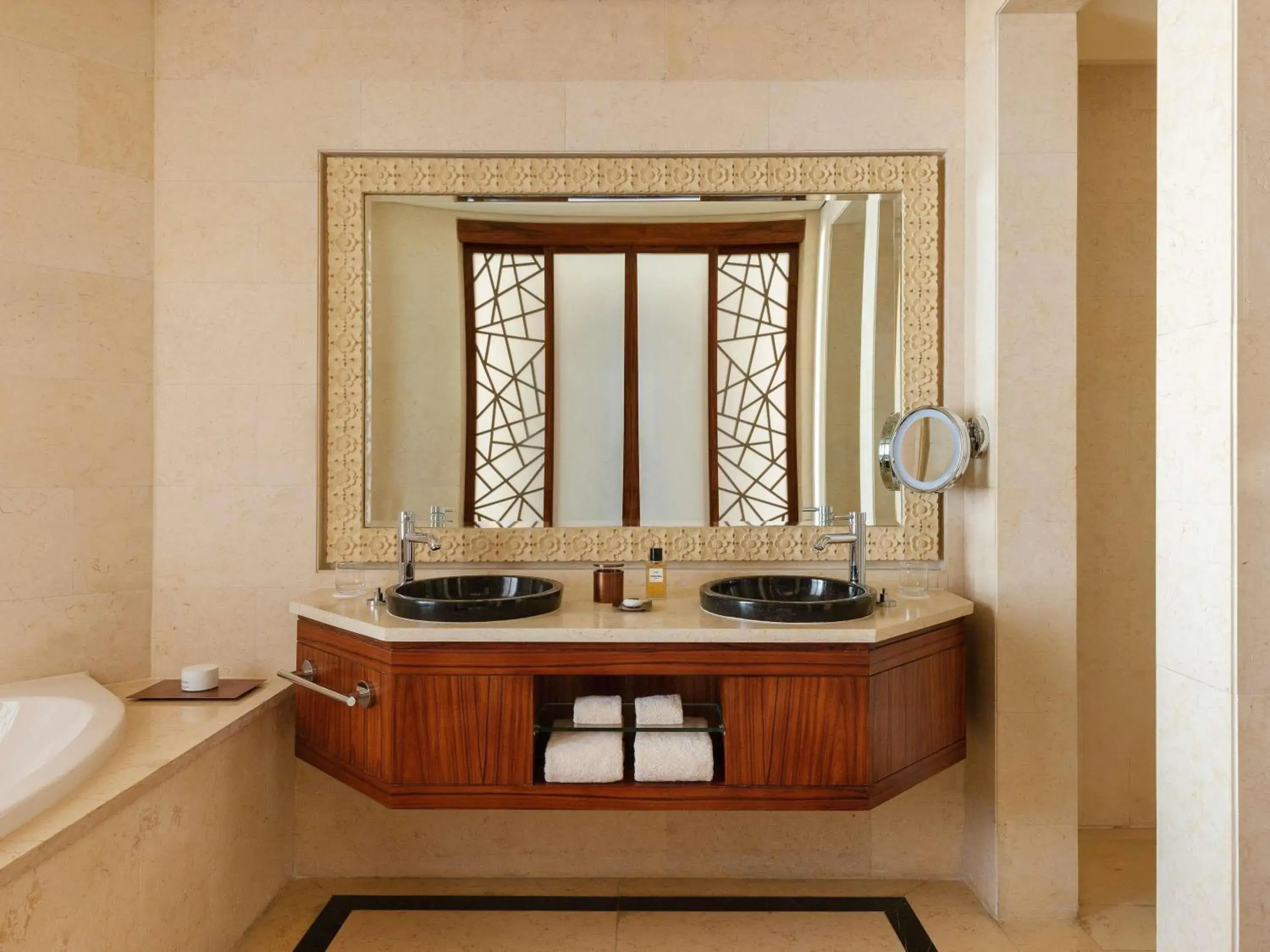 Presidential Suite in Raffles Dubai Presidential Suite in Raffles Dubai