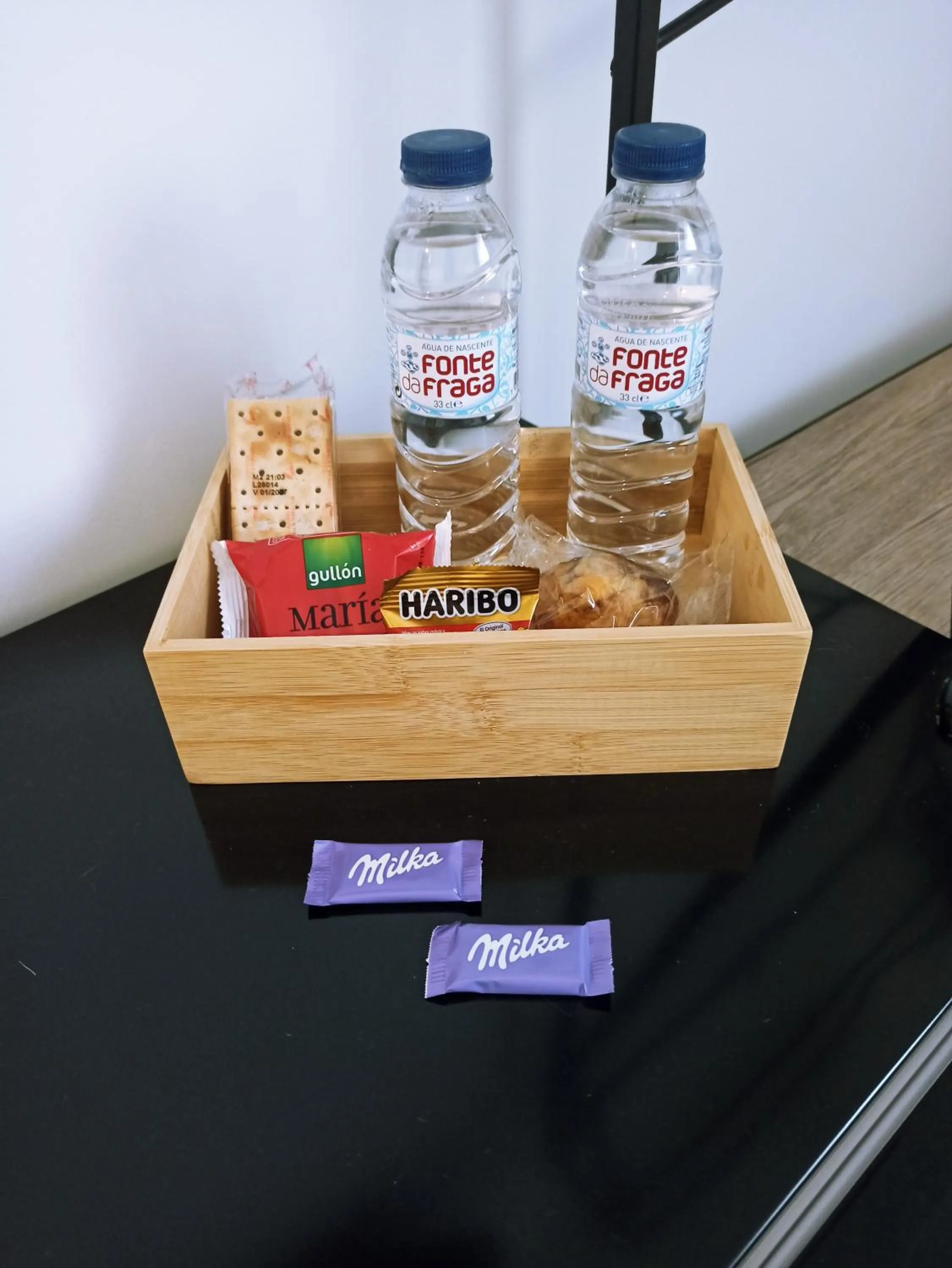 Bedroom in Porto D'Abrigo - Alojamento Local